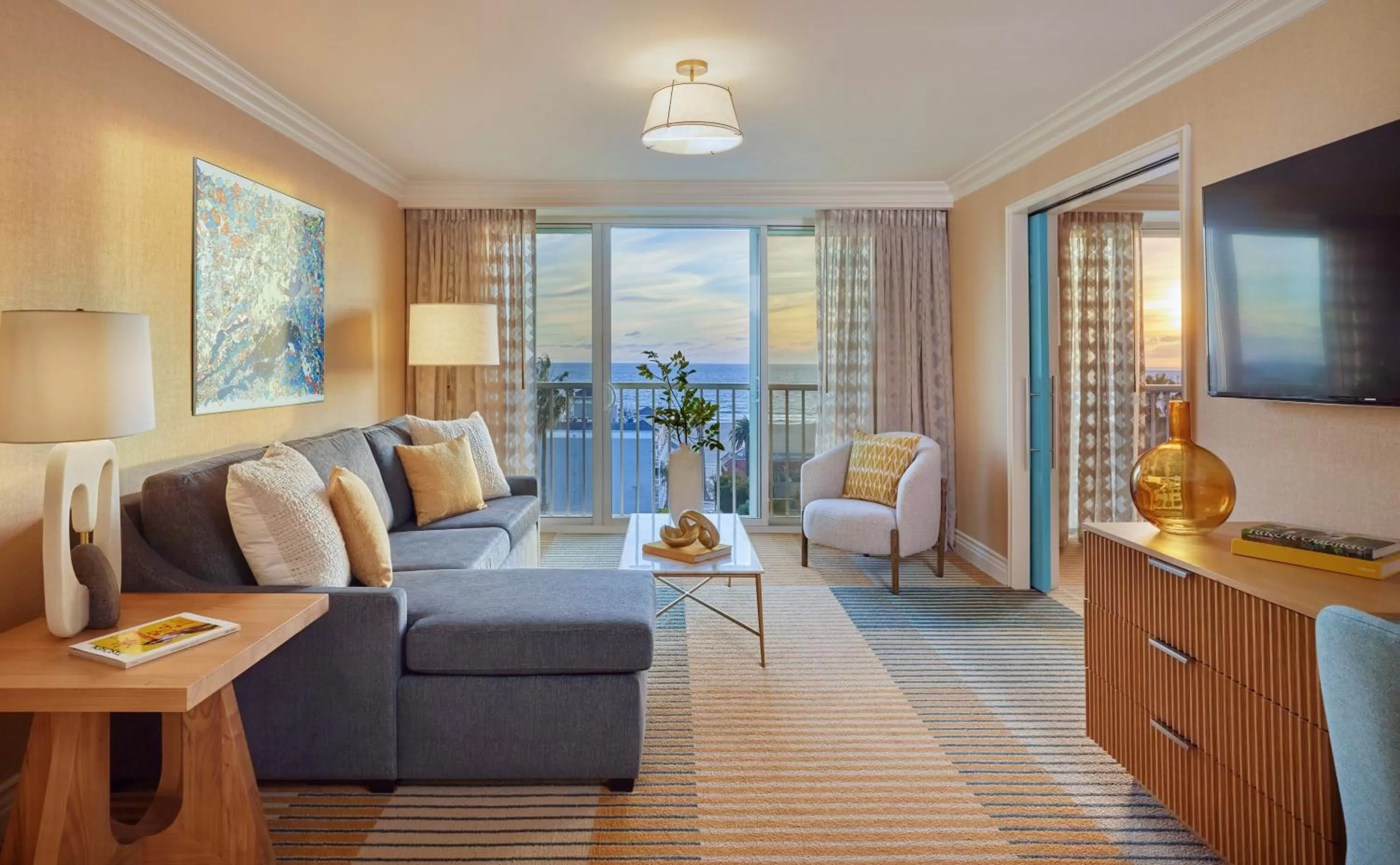 Living room in Viceroy Santa Monica