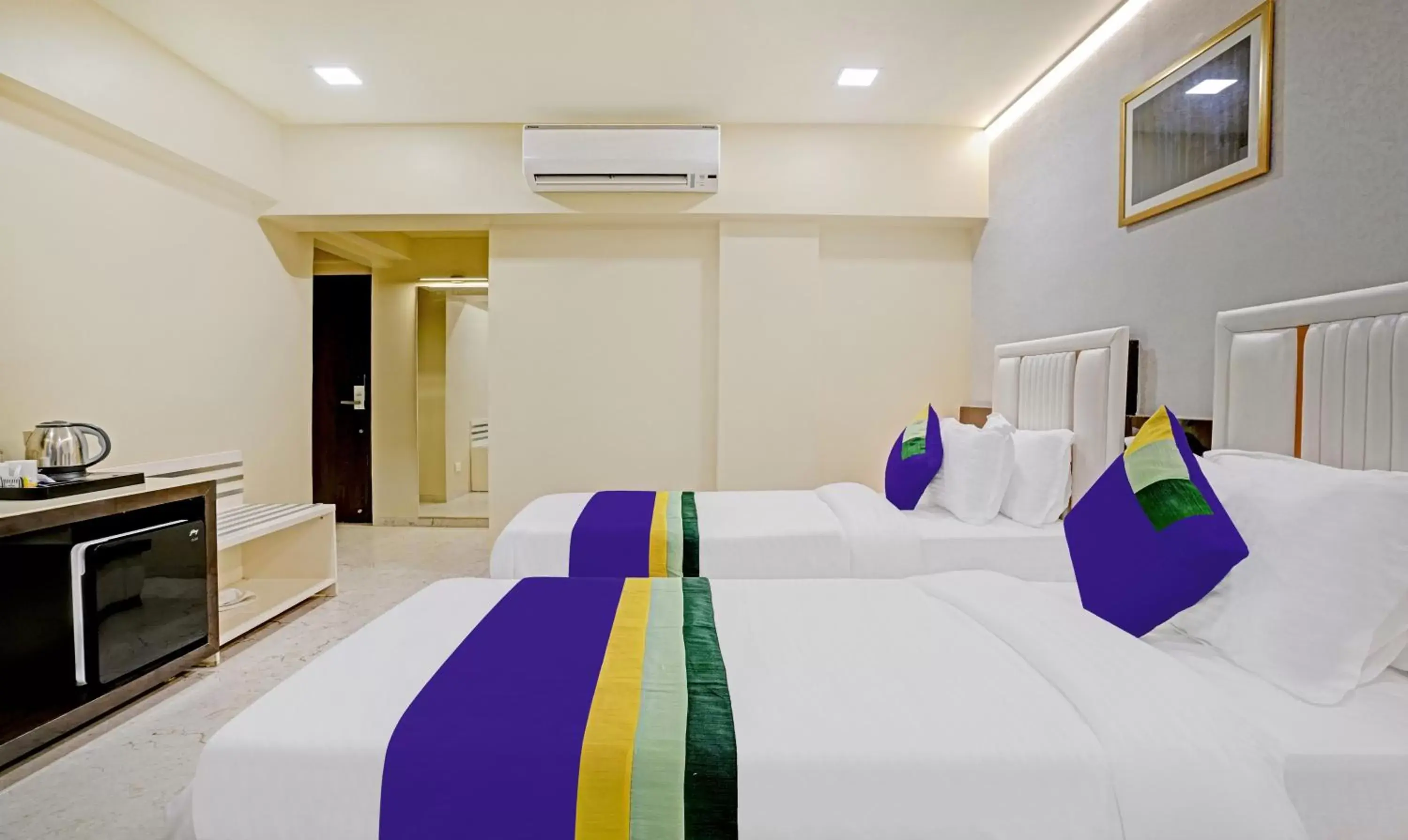 Bedroom, Bed in Treebo Premium Golden Bliss Trimurti Nagar Square Bedroom, Bed in Treebo Premium Golden Bliss Trimurti Nagar Square