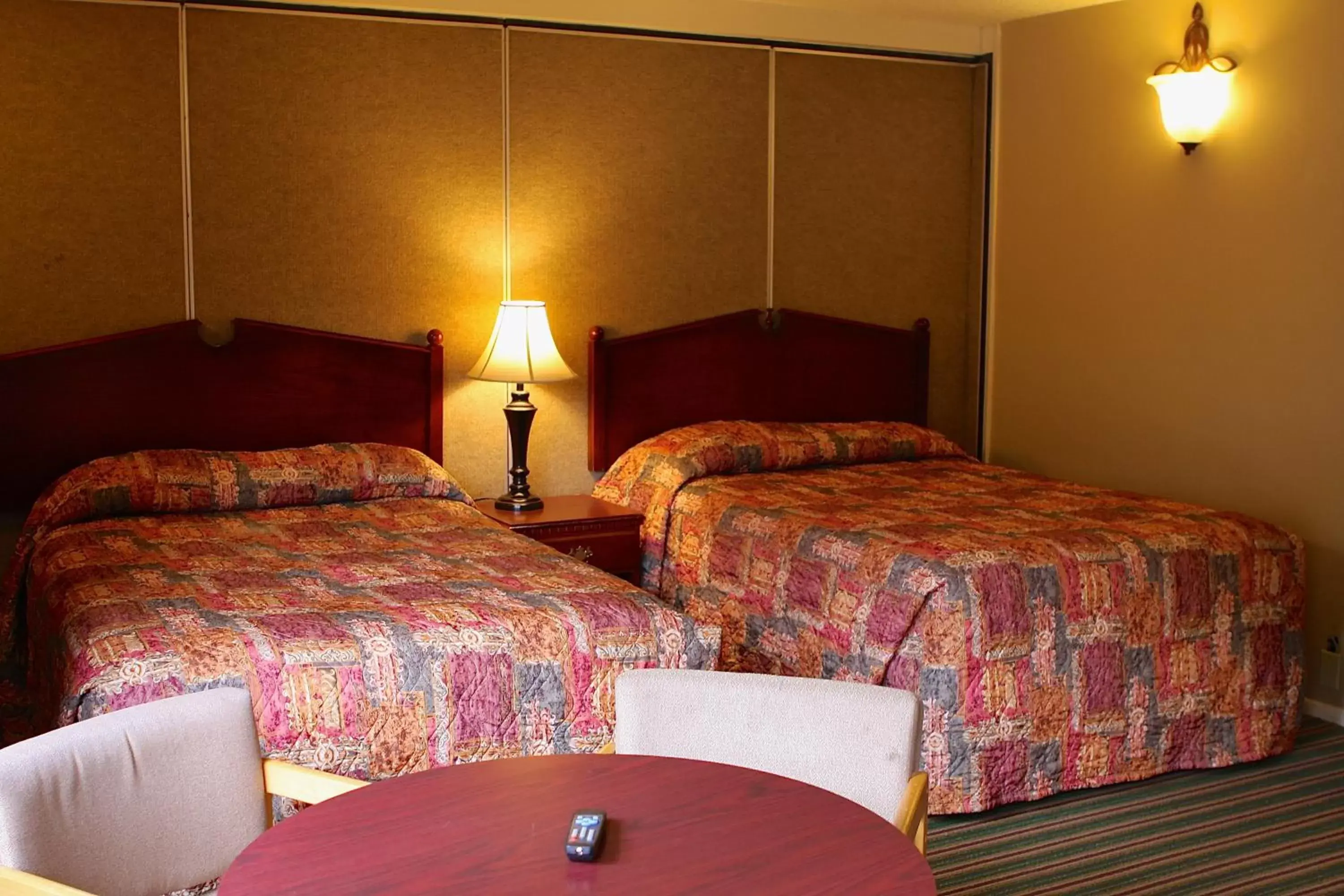 Bed in San Luis Inn and Suites