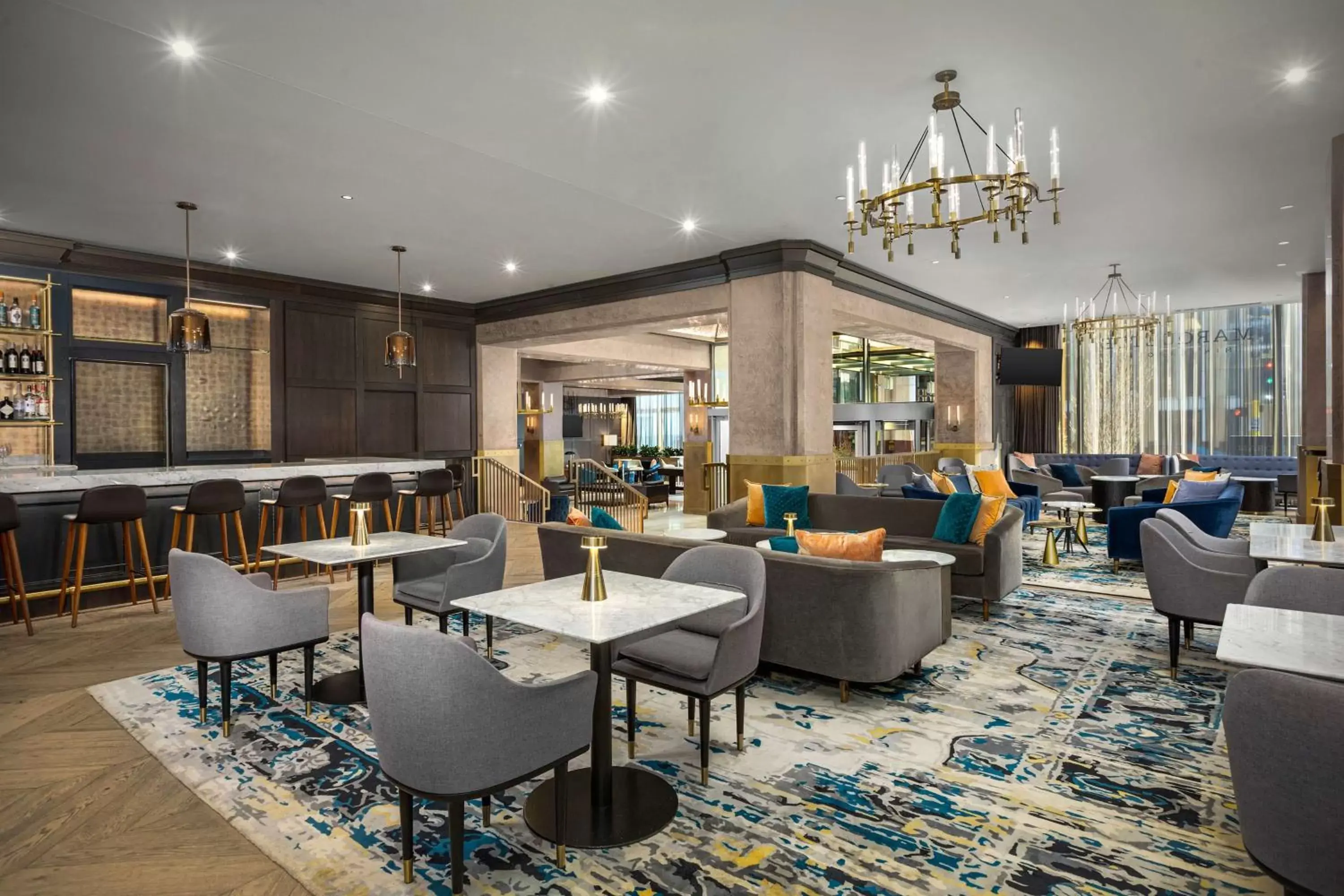 Lounge or bar, Lounge/Bar in The Marquette Hotel, Curio Collection by Hilton
