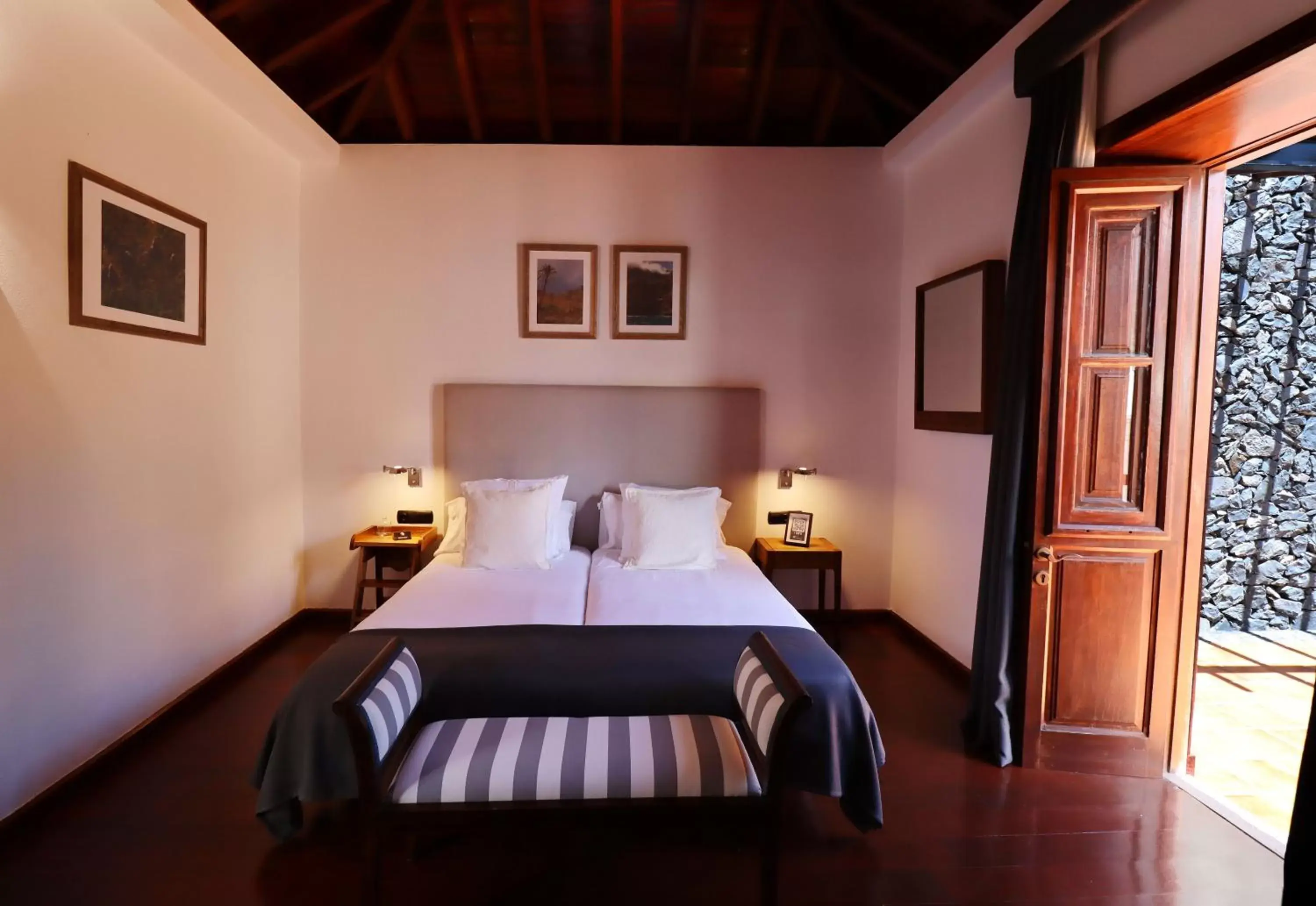 Twin Room with Terrace in Hotel Escuela Rural Casa Los Herrera Twin Room with Terrace in Hotel Escuela Rural Casa Los Herrera