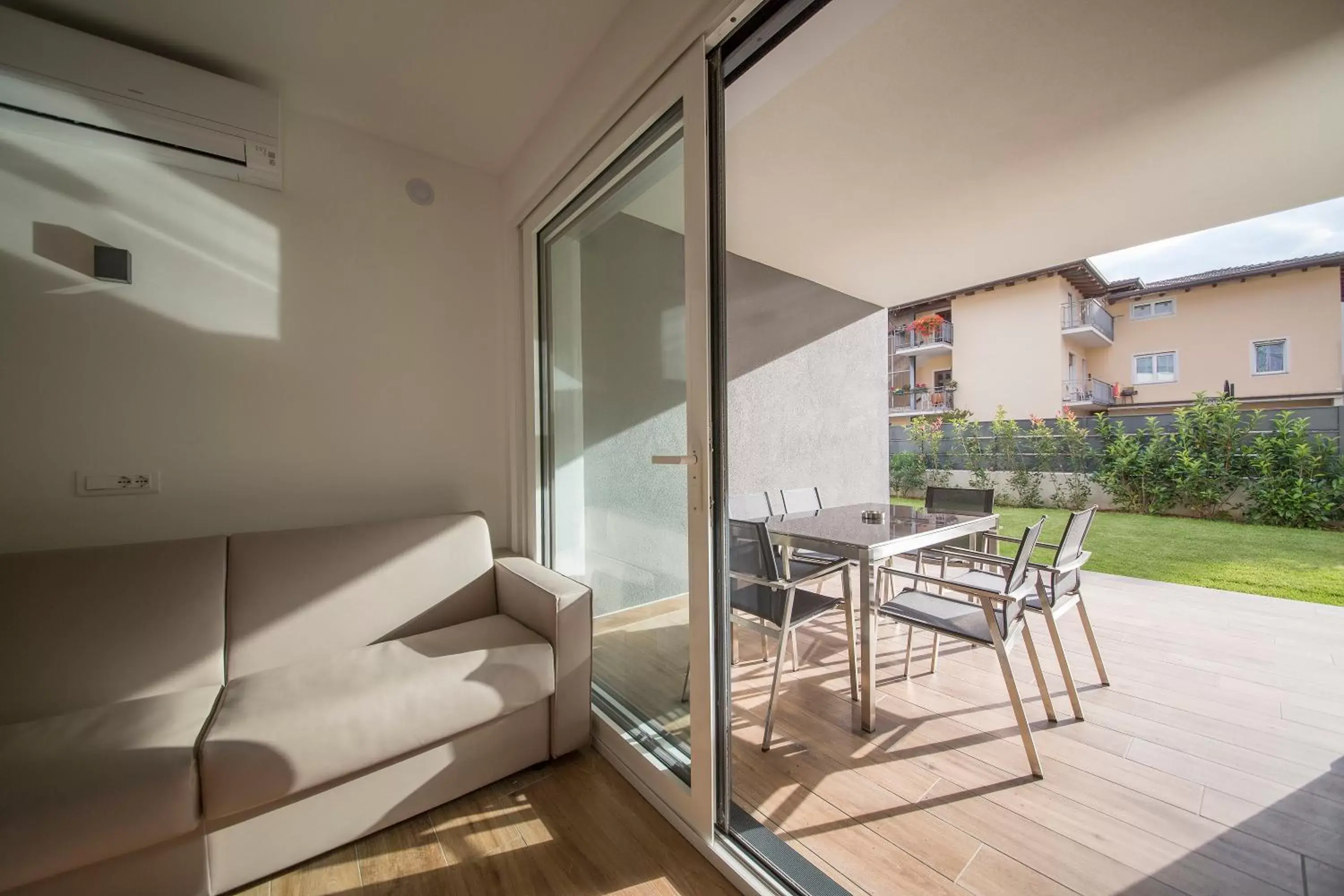 Balcony/Terrace, Seating Area in Riva Lake Lodge