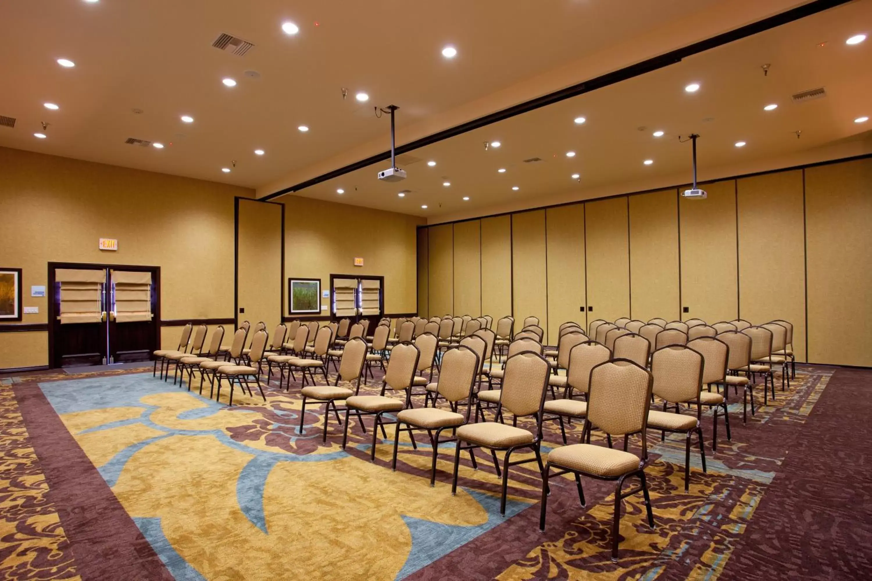 Meeting/conference room in Holiday Inn Express San Clemente N – Beach Area, an IHG Hotel