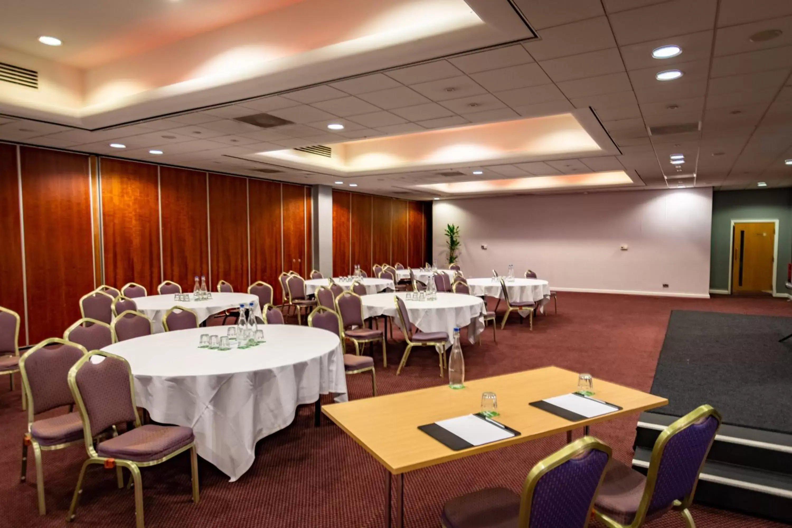 Meeting/conference room in Holiday Inn Liverpool City Centre, an IHG Hotel