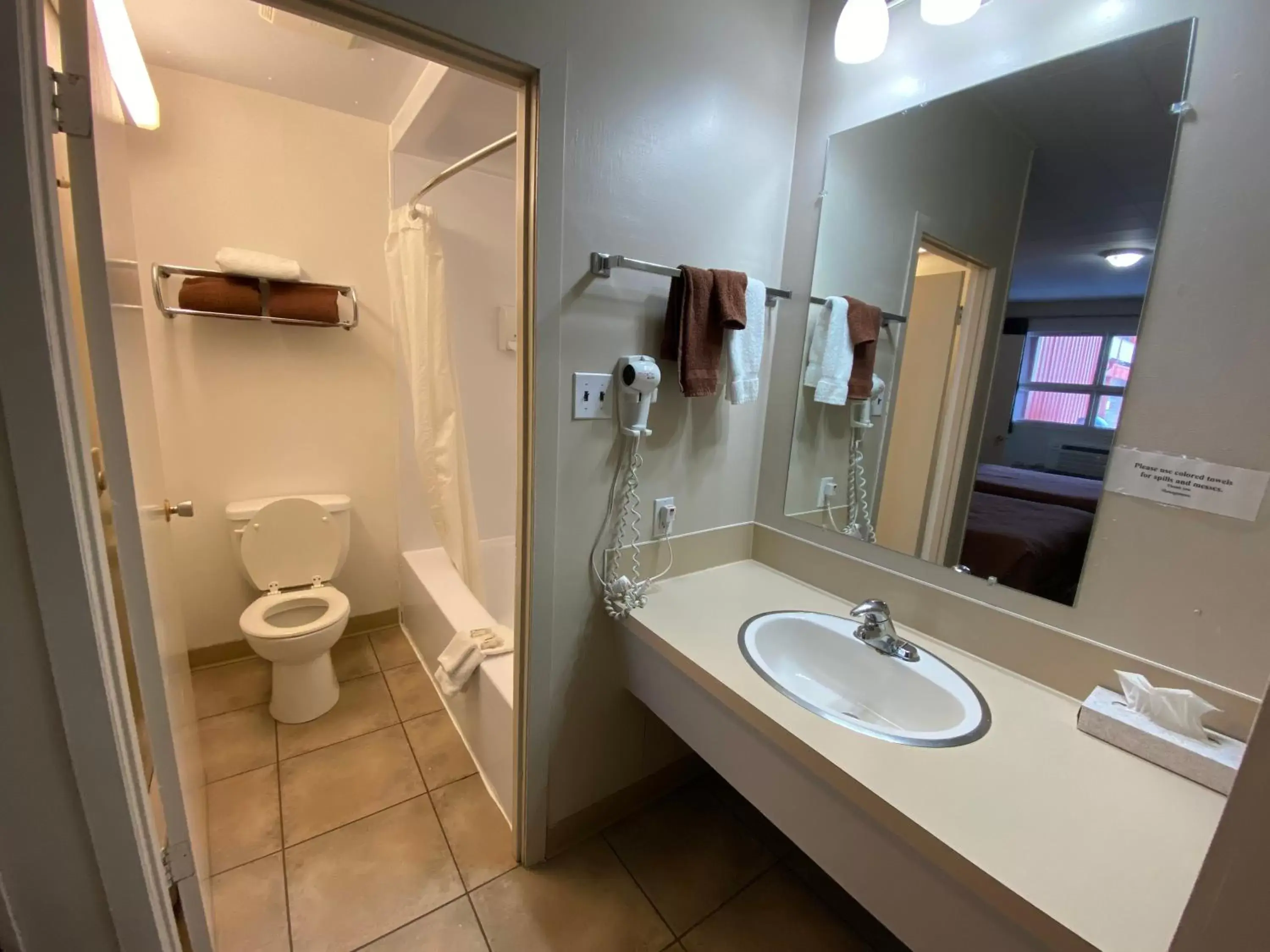 Bathroom in Dauphin Inn Express