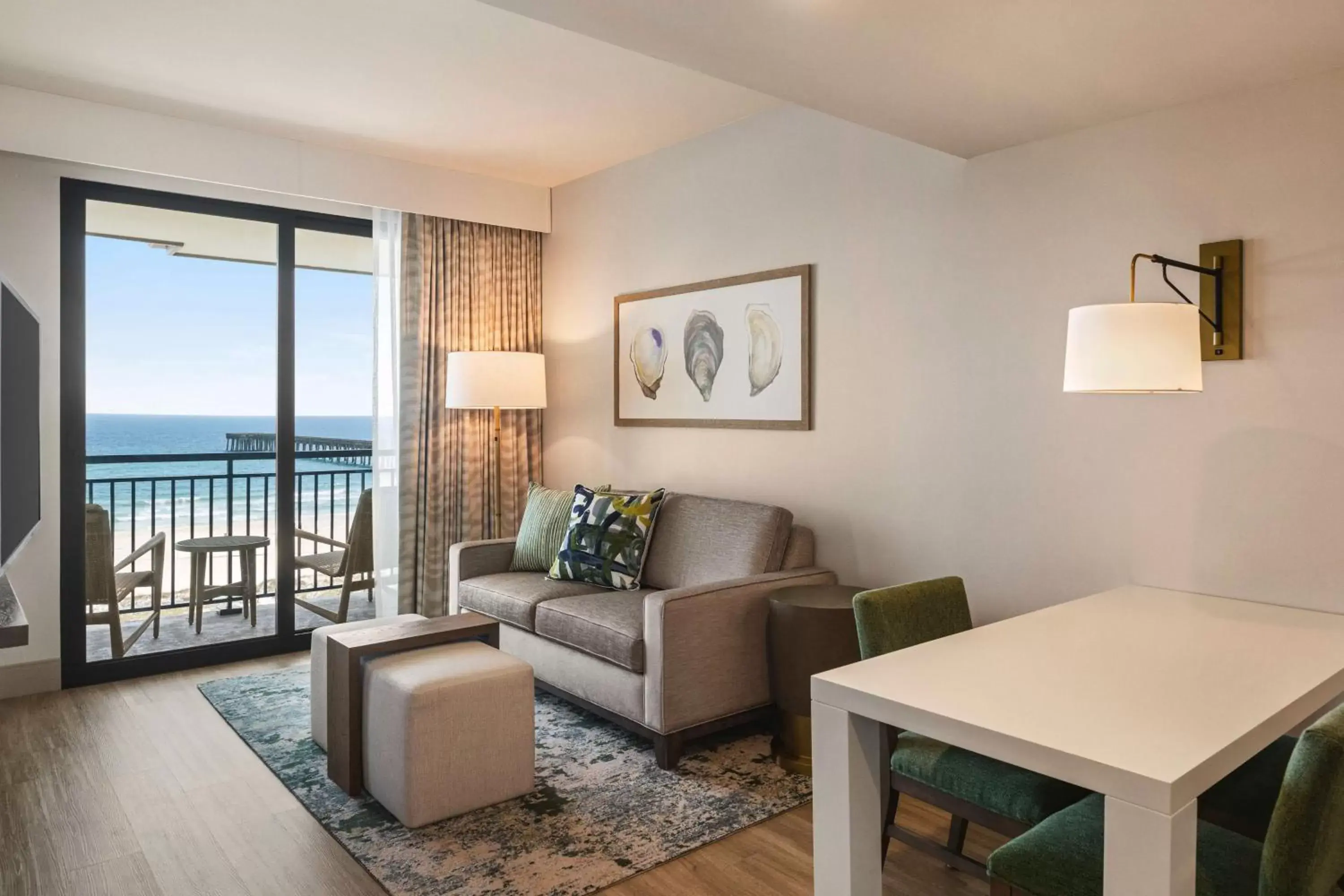 Living room, Seating Area in Embassy Suites By Hilton Panama City Beach Resort