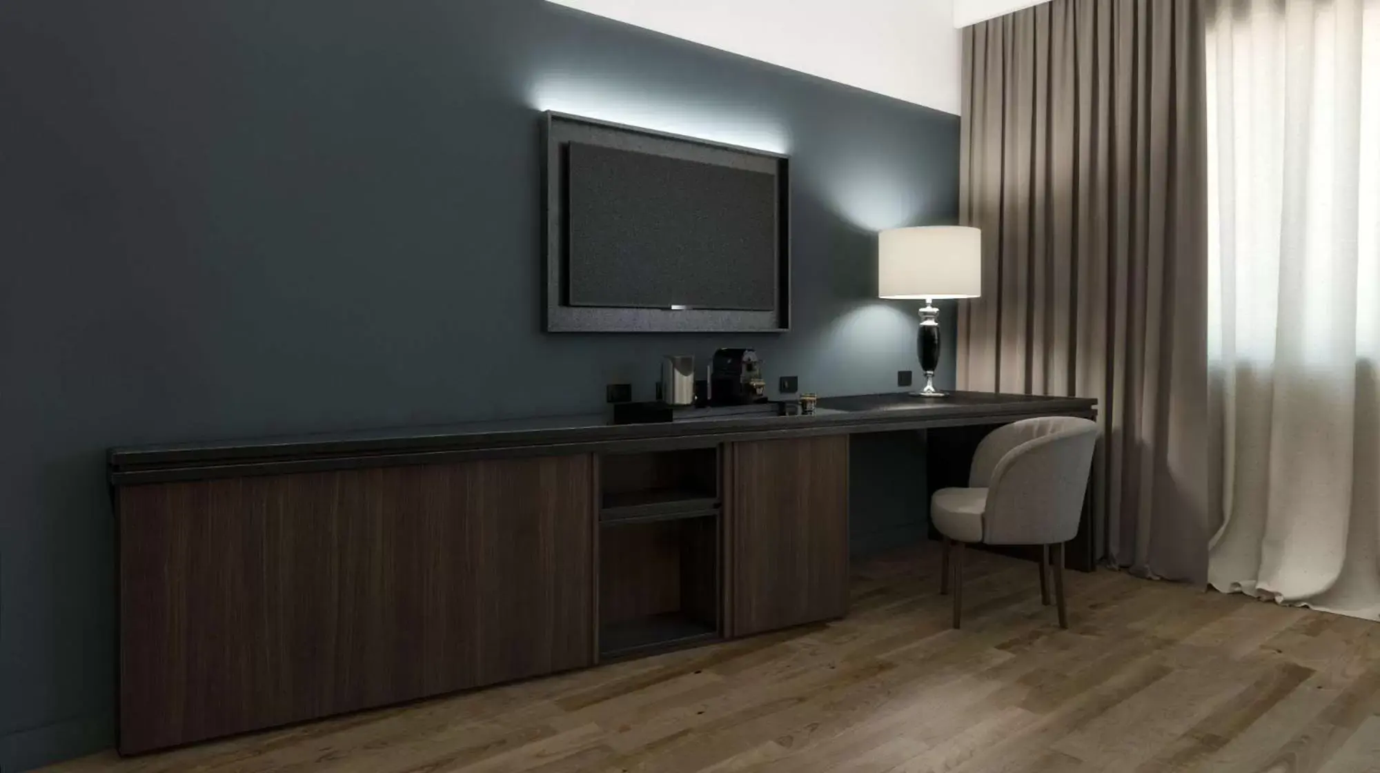 Bedroom, TV/Entertainment Center in DoubleTree by Hilton Brescia