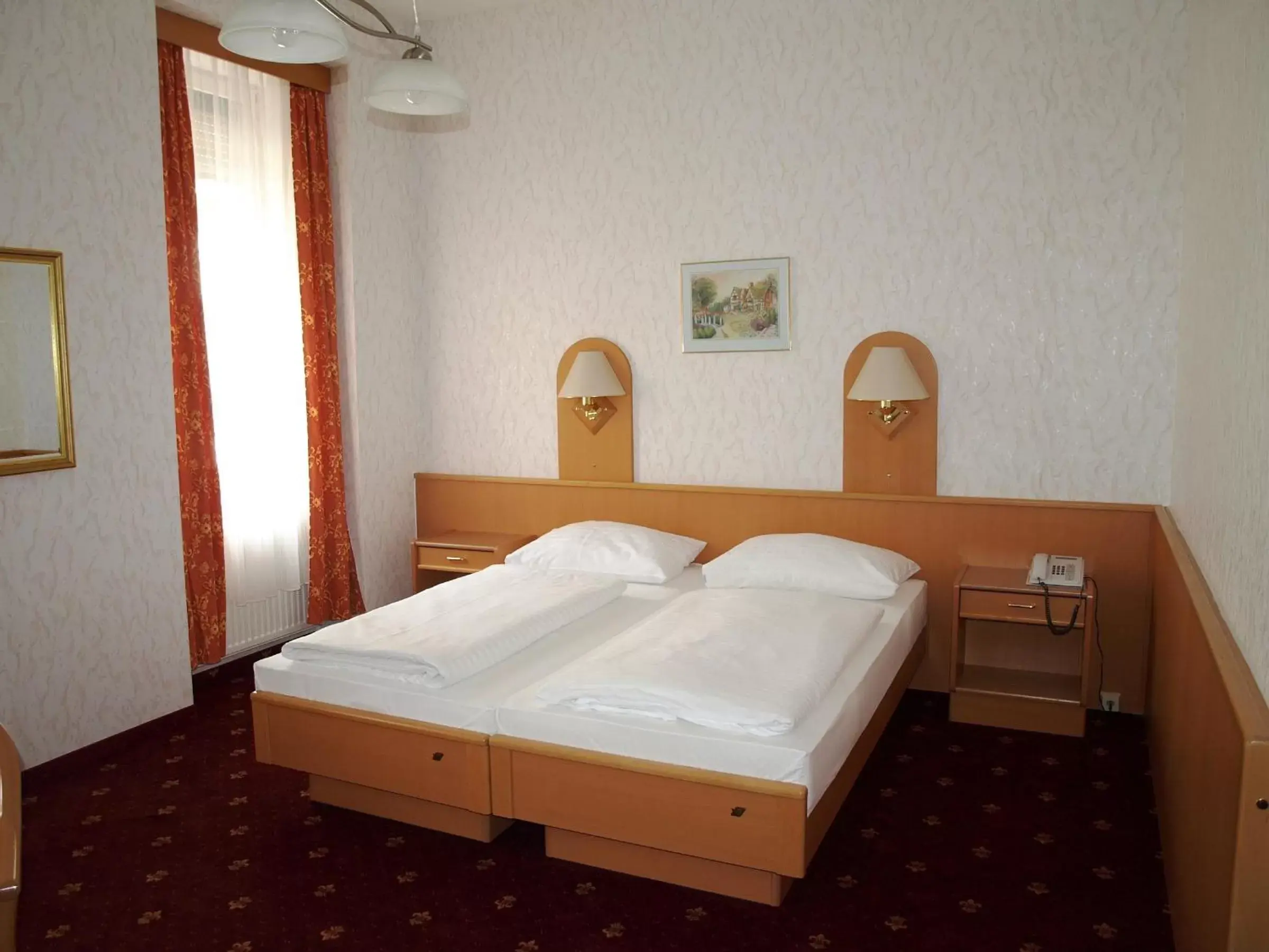 Bed in Hotel Admiral