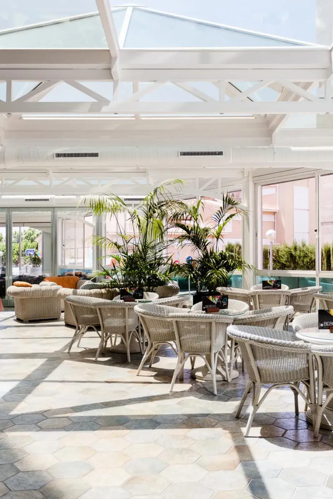 Lounge or bar in KAKTUS Hotel Kaktus Playa - Adults Recommended Lounge or bar in KAKTUS Hotel Kaktus Playa - Adults Recommended