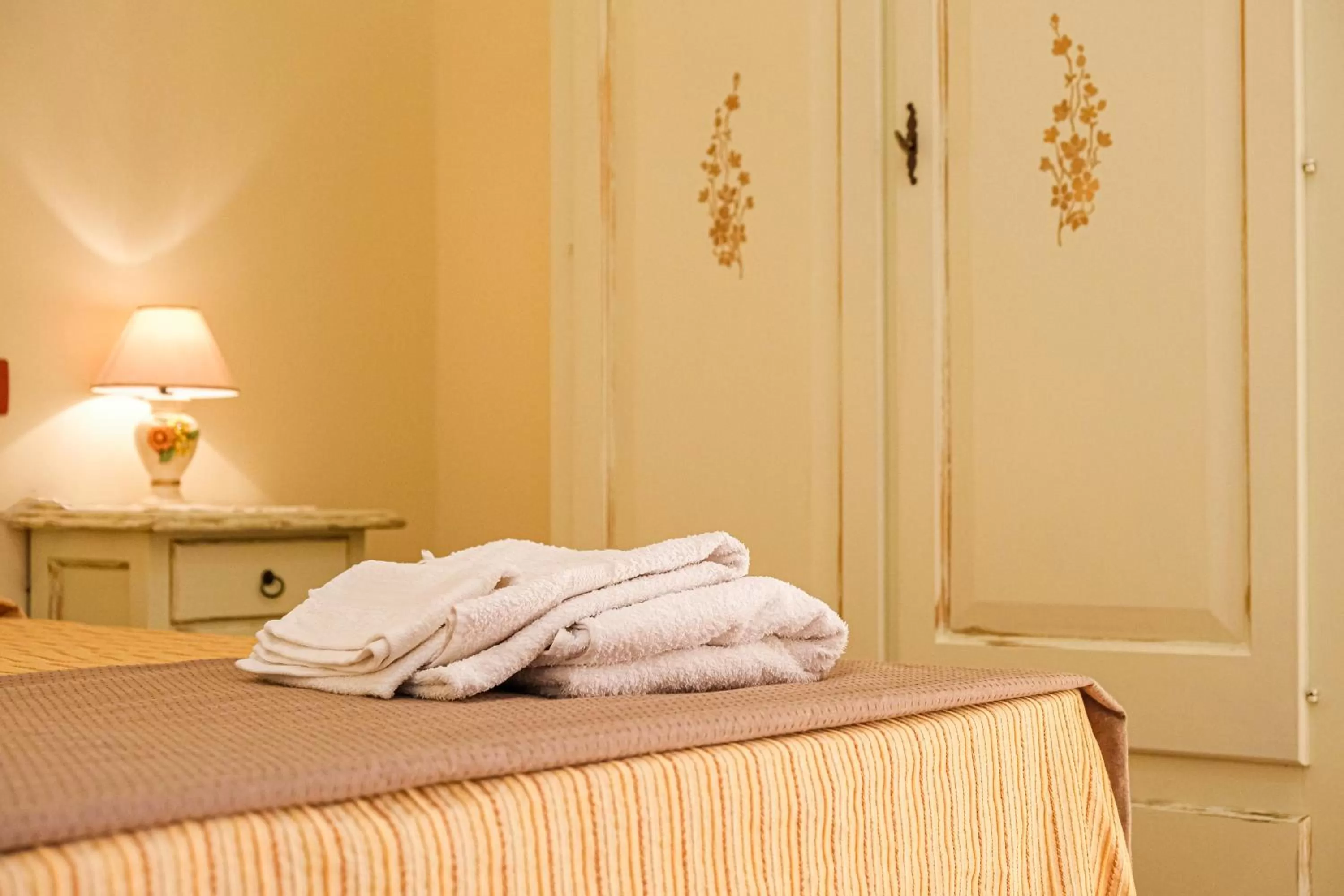 Bedroom in Olimpo B&B