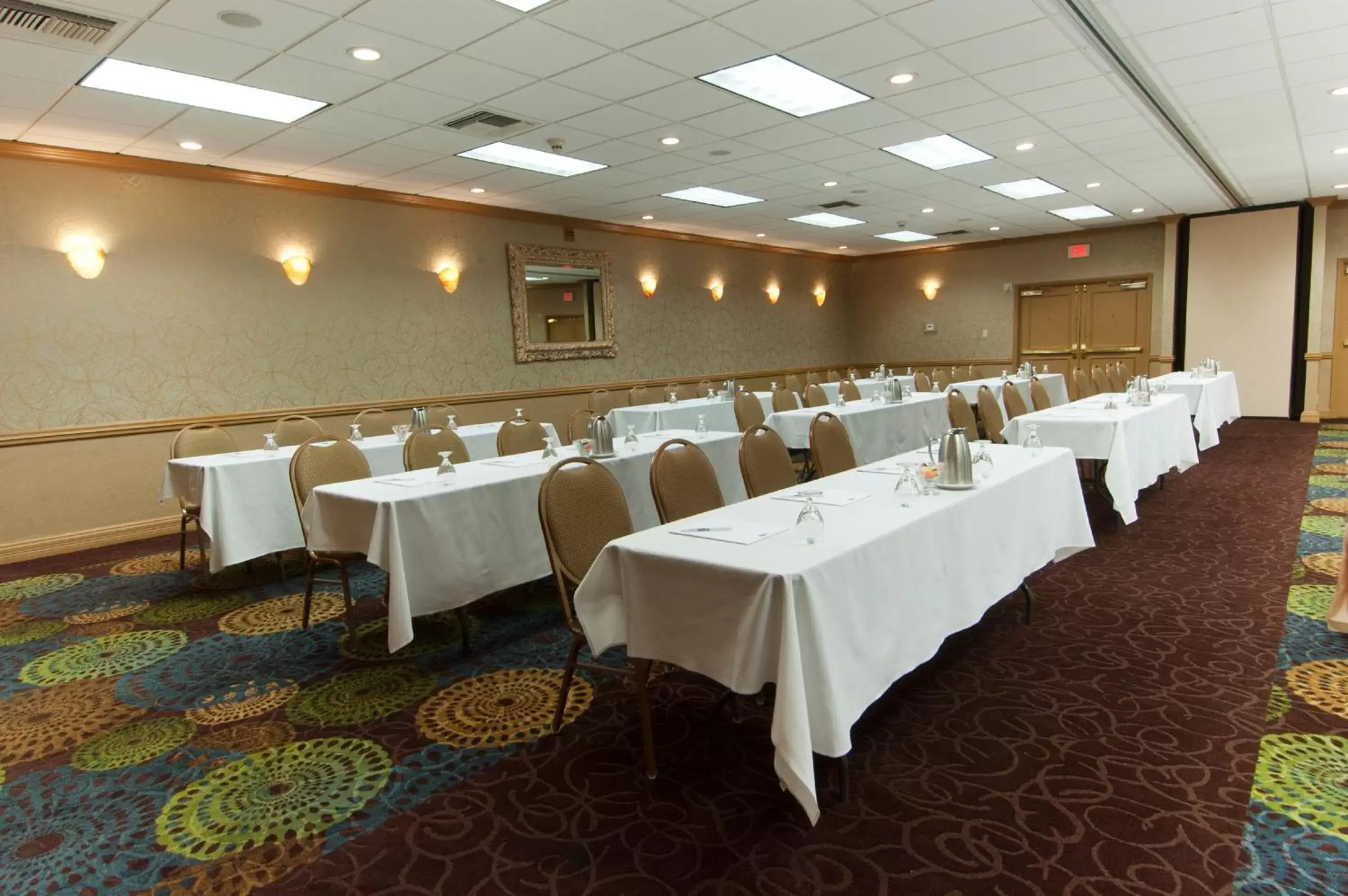 Meeting/conference room in Holiday Inn Resort Galveston - On The Beach, an IHG Hotel