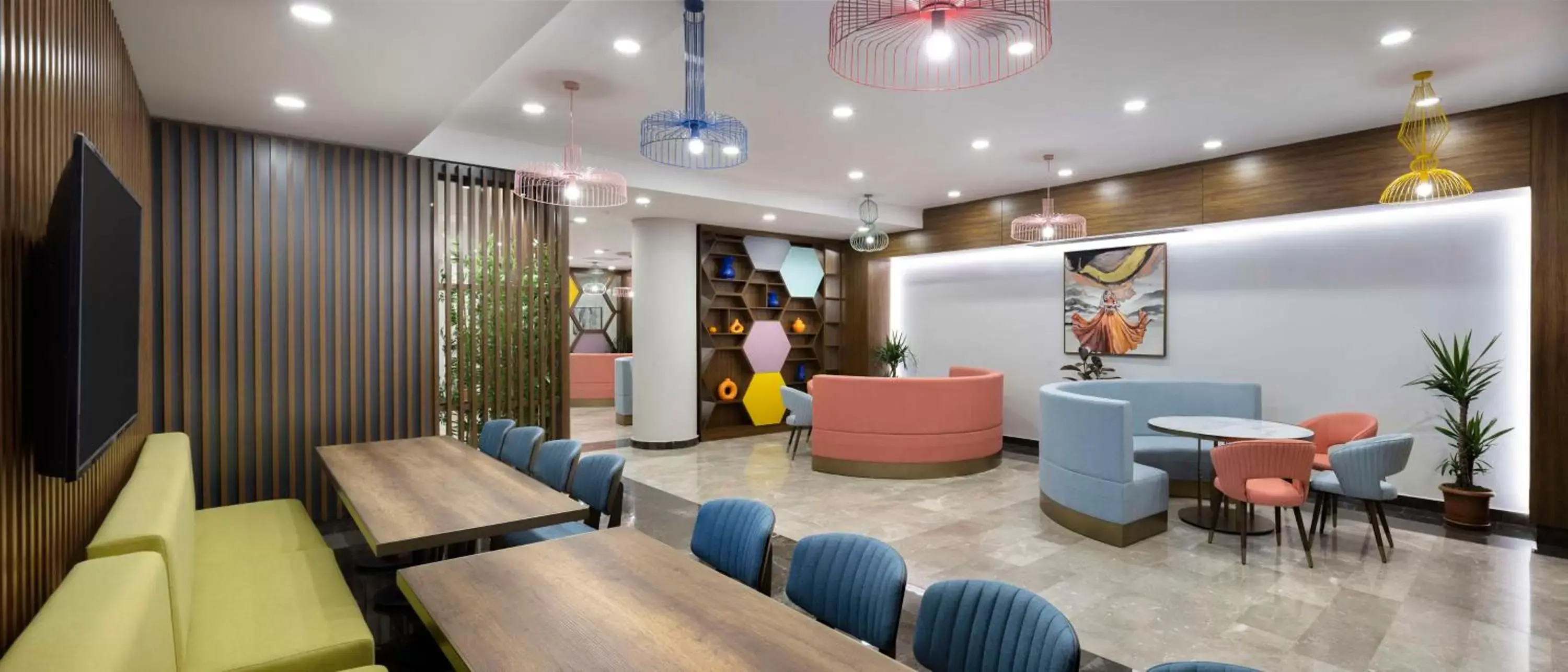 Lobby or reception in Hampton By Hilton Istanbul Airport, Arnavutkoy
