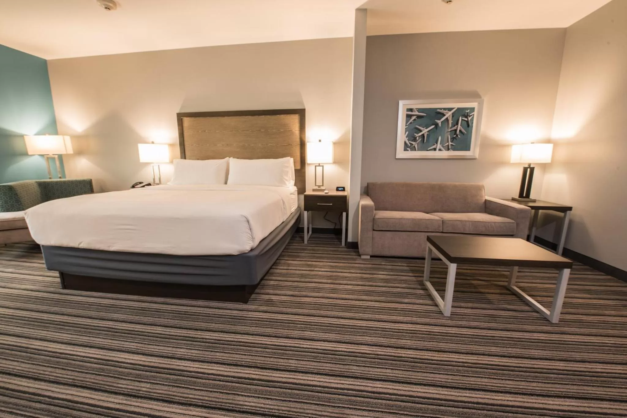 Photo of the whole room, Bed in Holiday Inn Express & Suites Houston - Hobby Airport Area by IHG