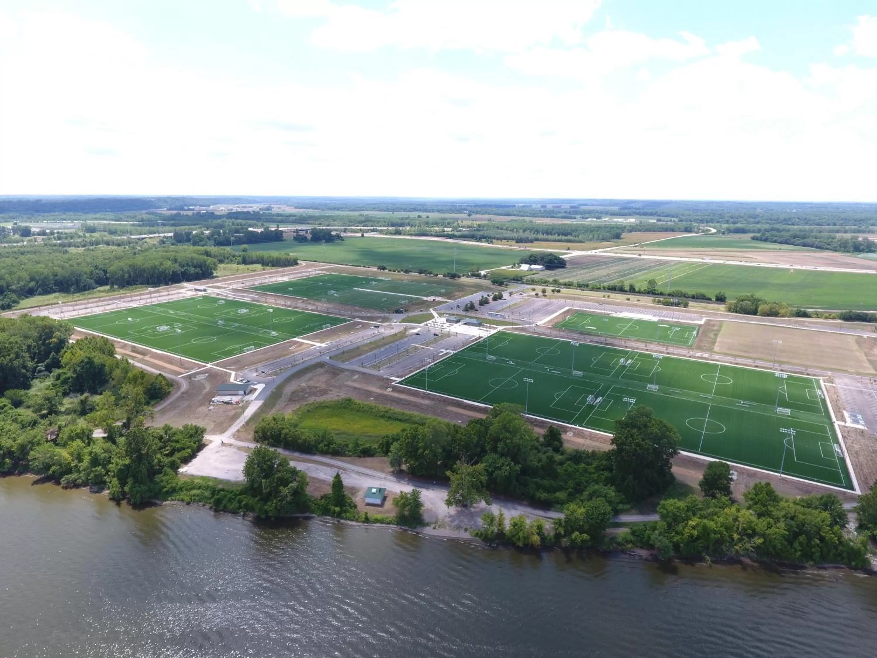 Area and facilities in Holiday Inn St. Louis Airport West Earth City by IHG