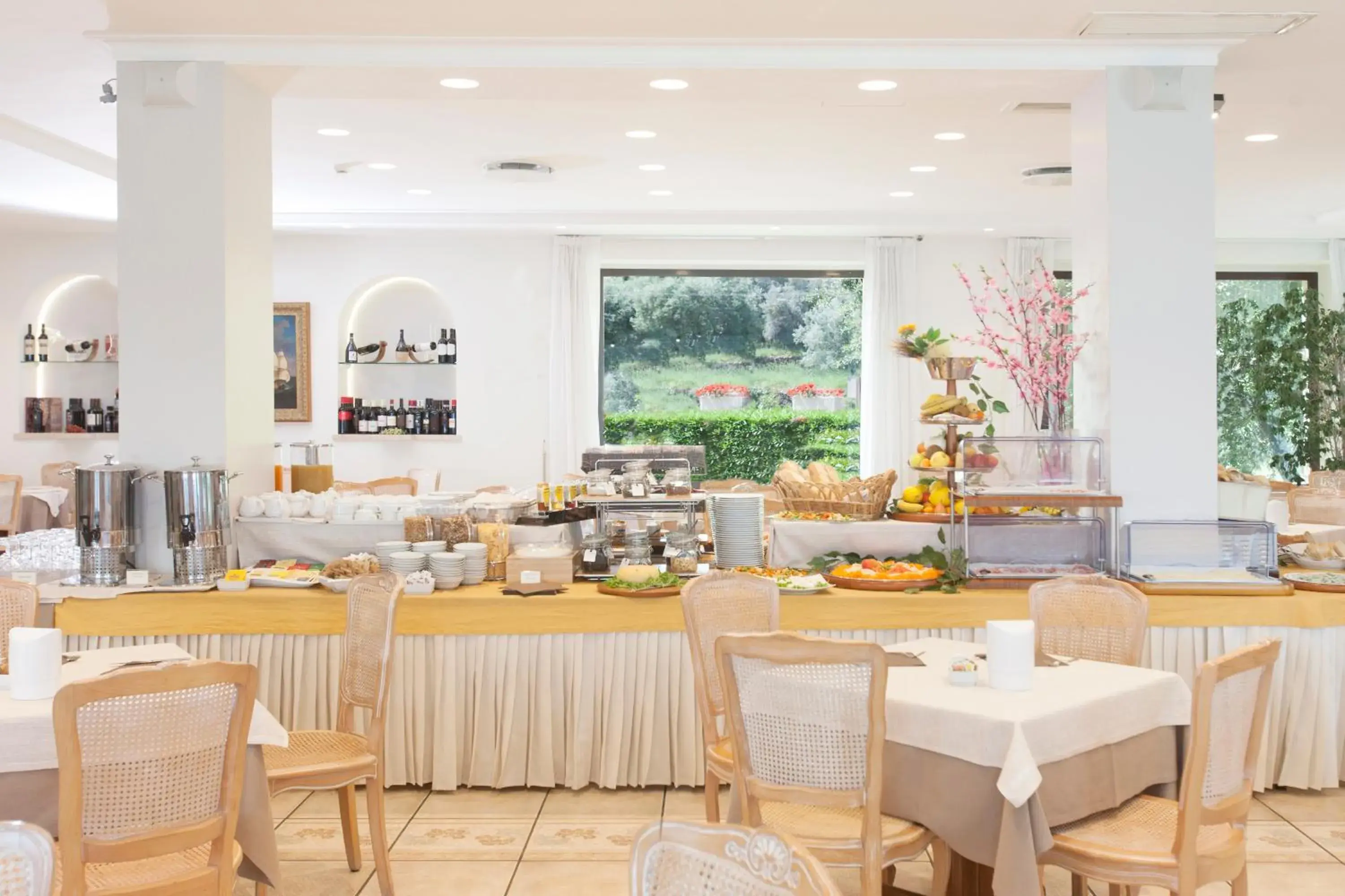 Buffet breakfast in Baia D'Argento Buffet breakfast in Baia D'Argento