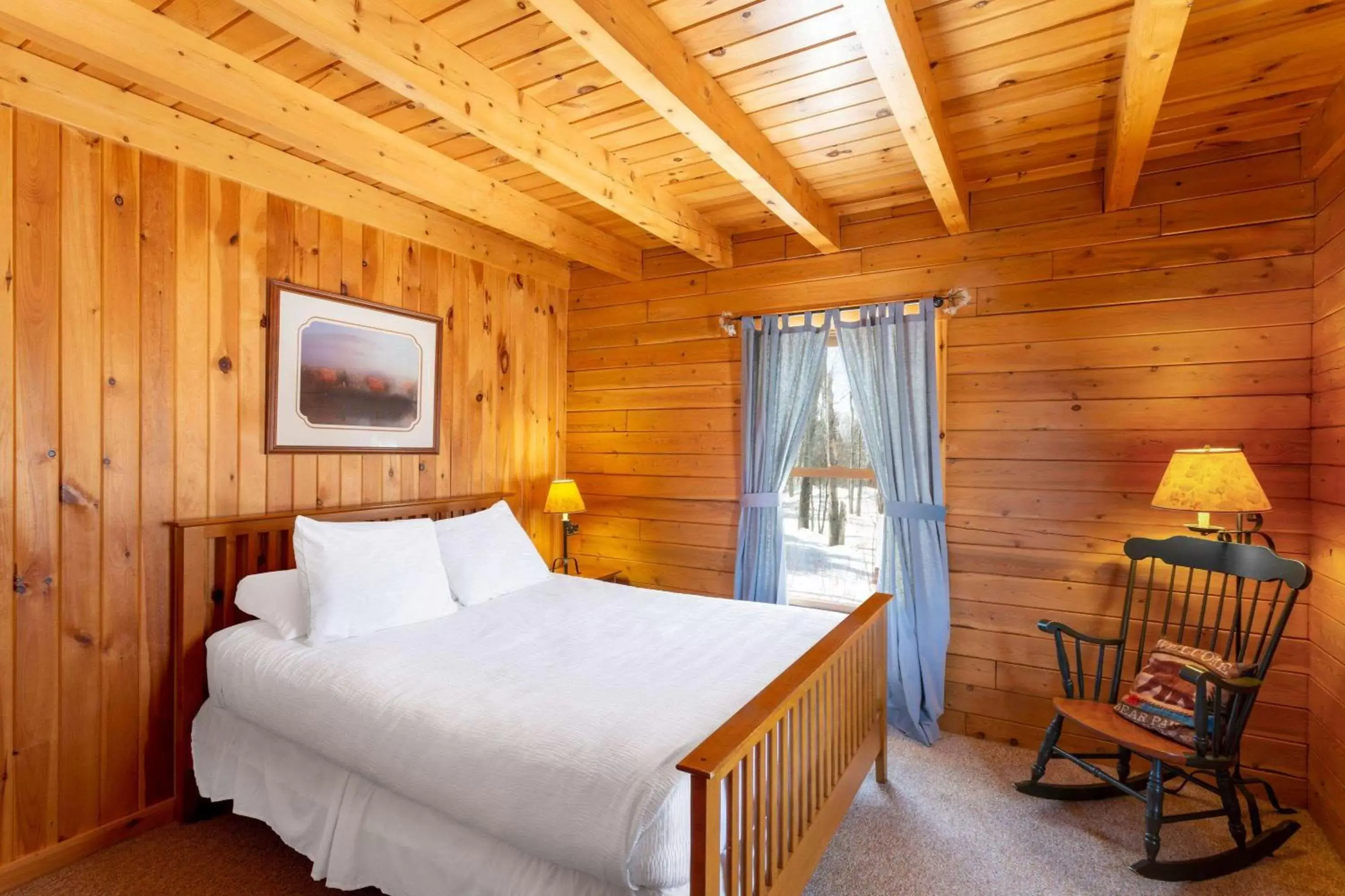 Bed in Rangeley Lake Resort a Ramada by Wyndham