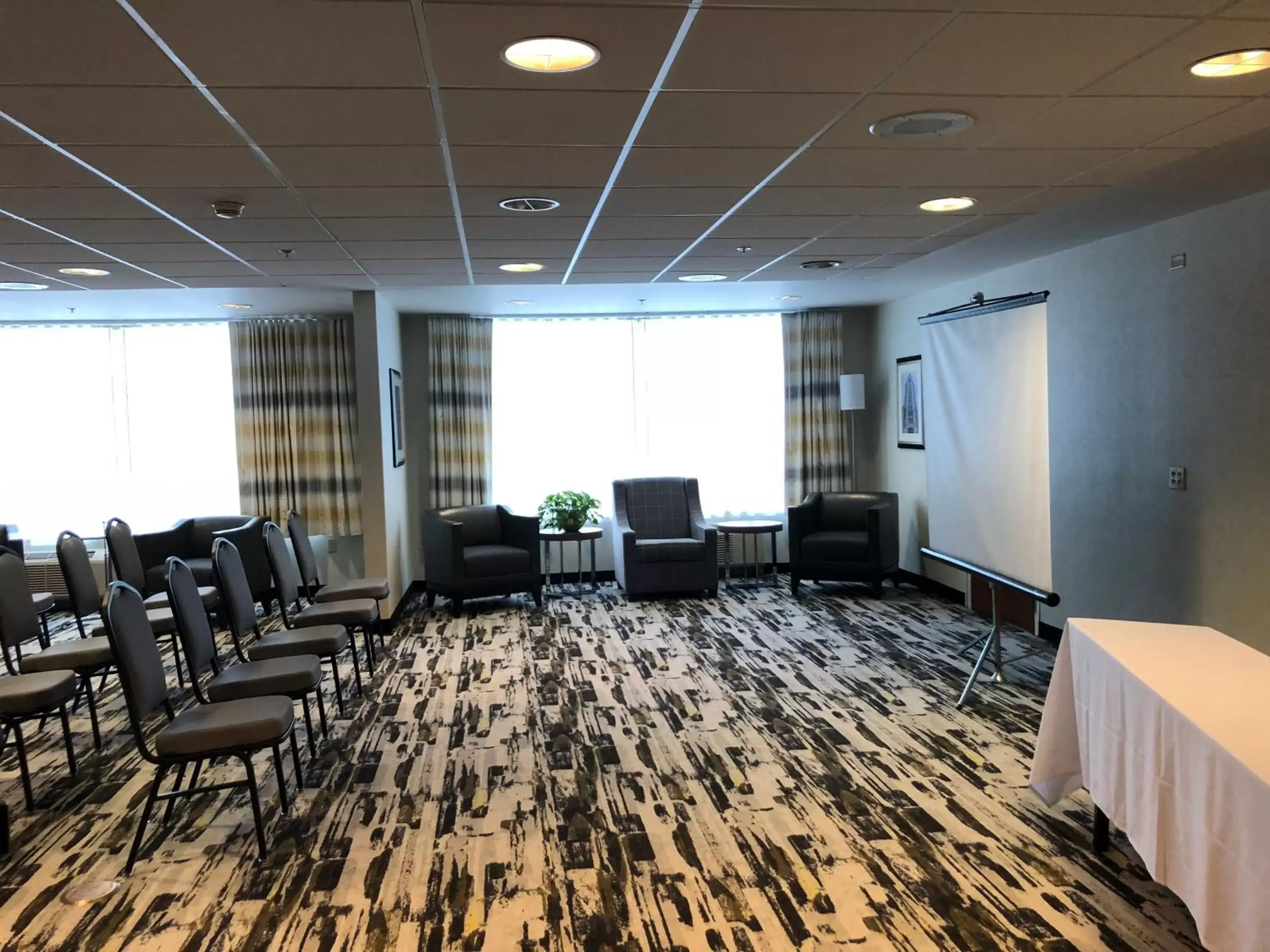 Meeting/conference room in Wyndham Garden Buffalo Downtown