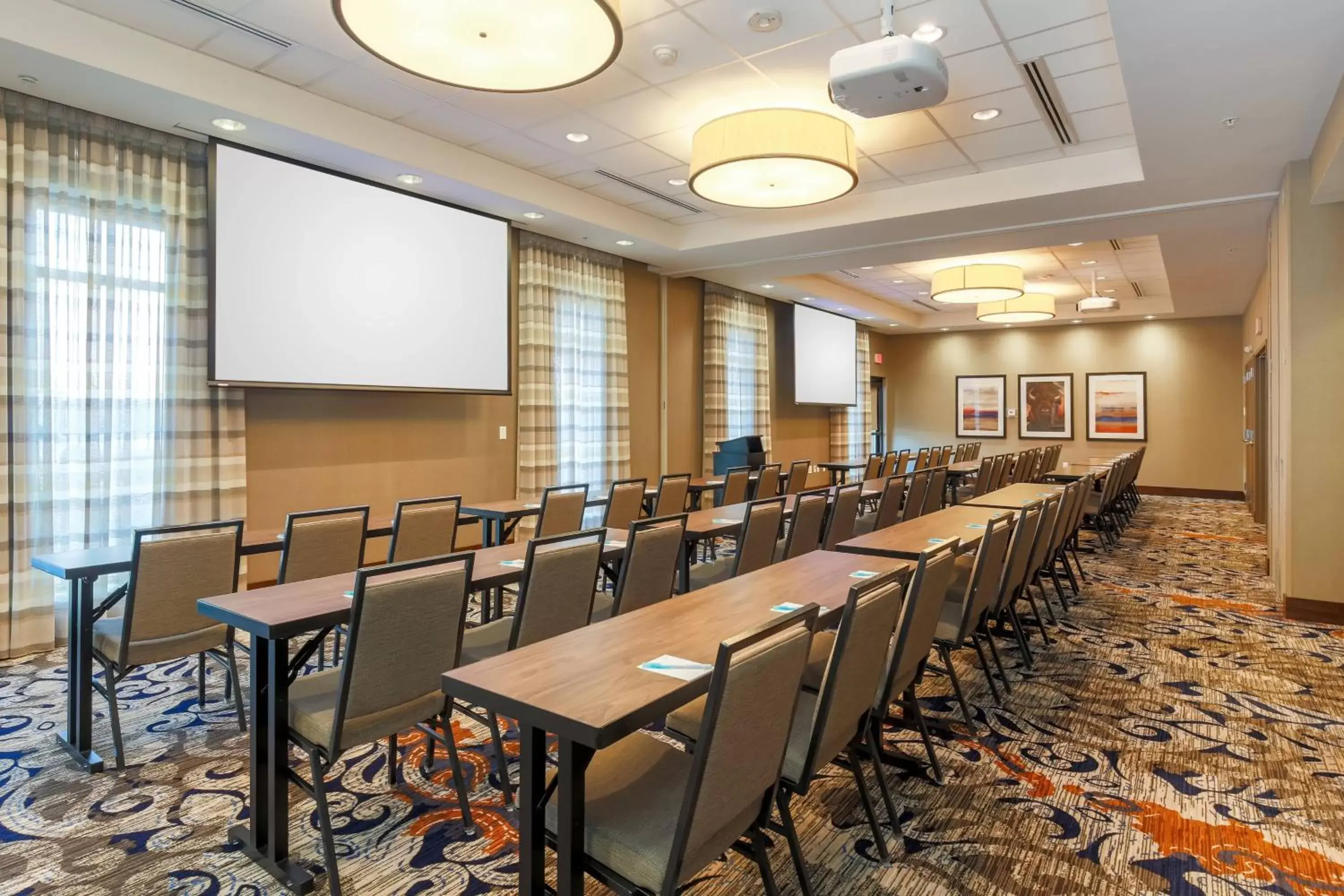 Meeting/conference room in Fairfield Inn & Suites by Marriott Cheyenne Southwest/Downtown Area