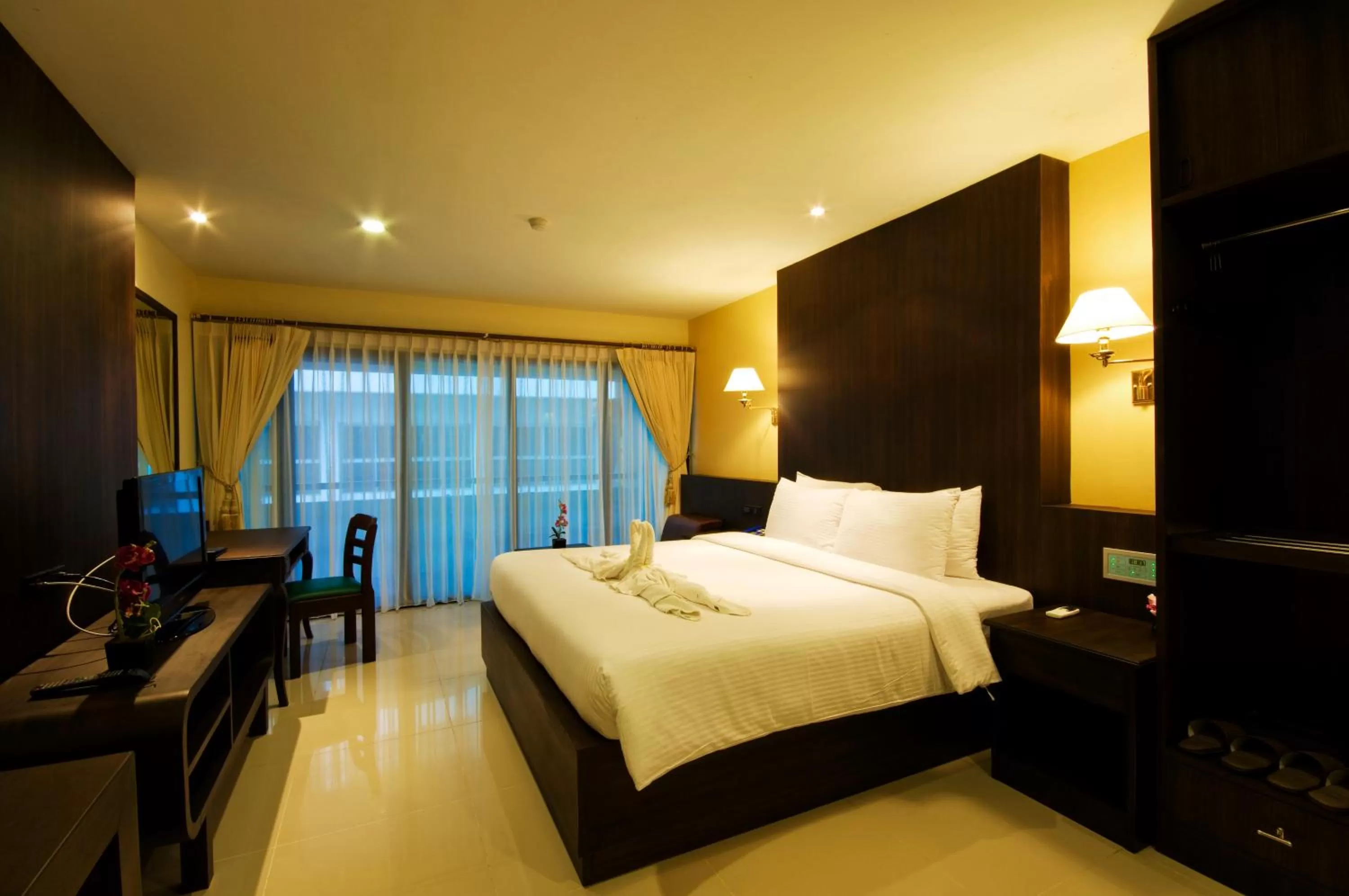 Bedroom, Bed in Baywalk Residence Pattaya