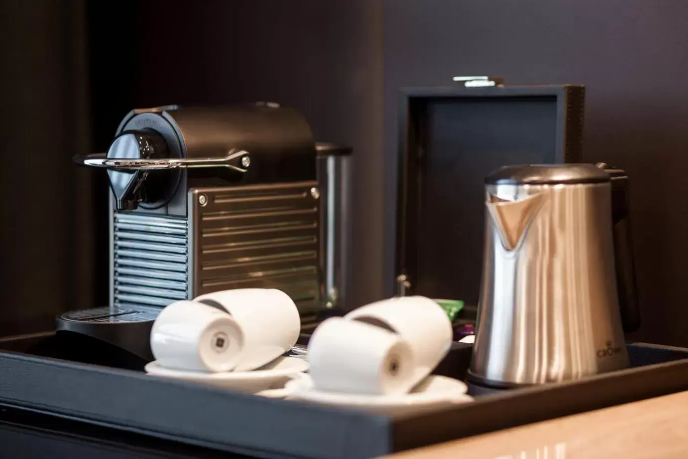 Coffee/tea facilities in Hotel Platinia