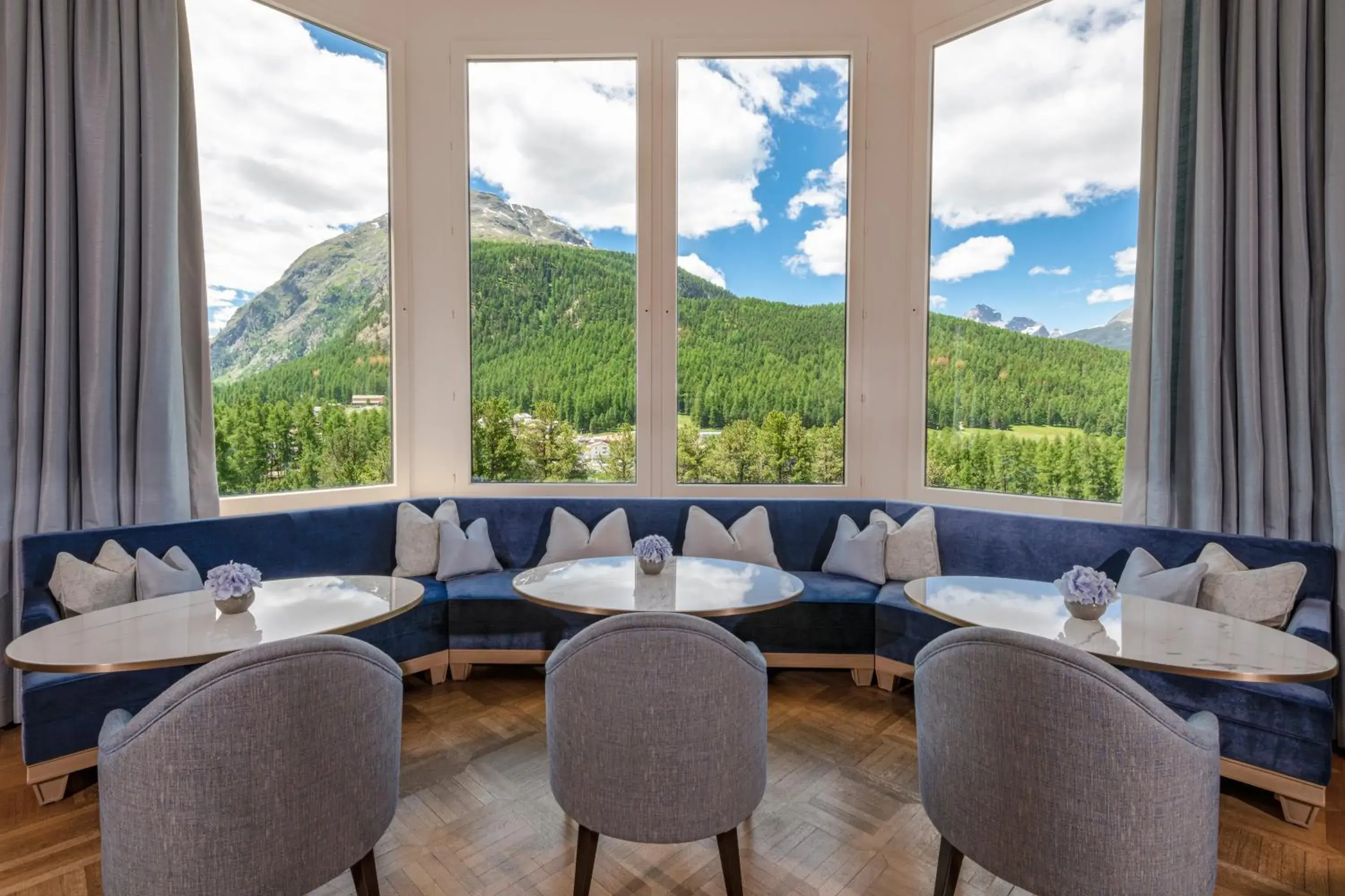 View (from property/room), Mountain View in Grand Hotel Kronenhof