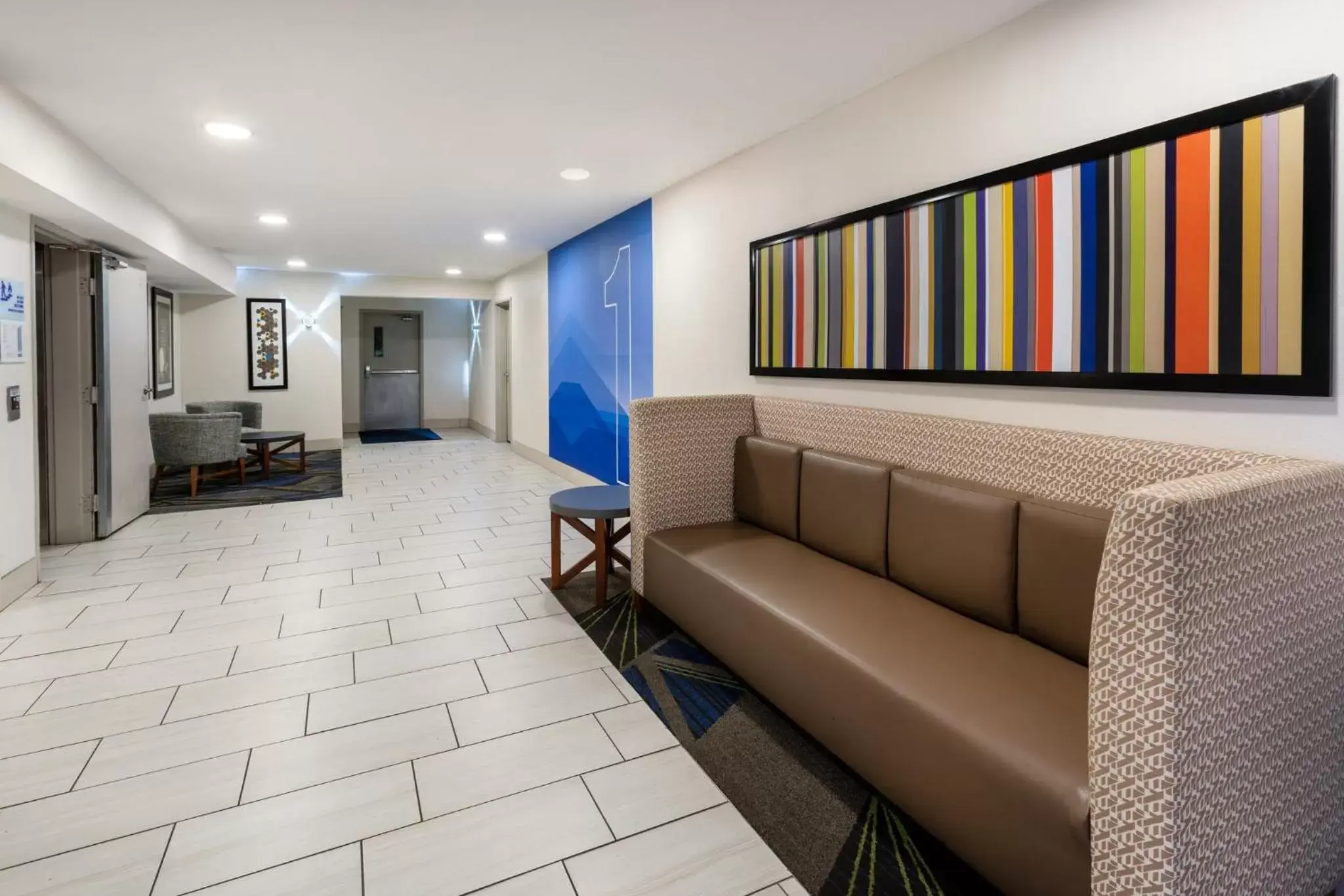 Property building, Seating Area in Holiday Inn Express & Suites Tucson North, Marana, an IHG Hotel