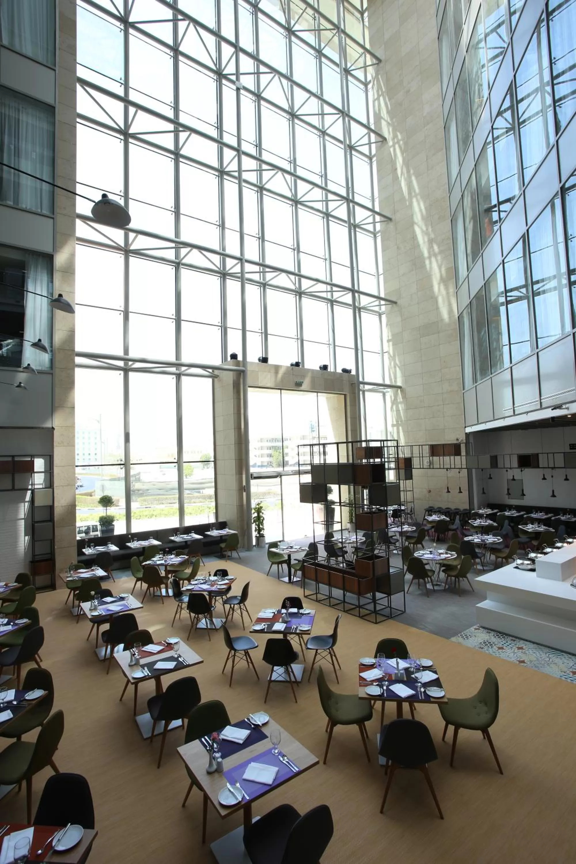 Restaurant/places to eat in Ibis Styles Dubai Jumeira