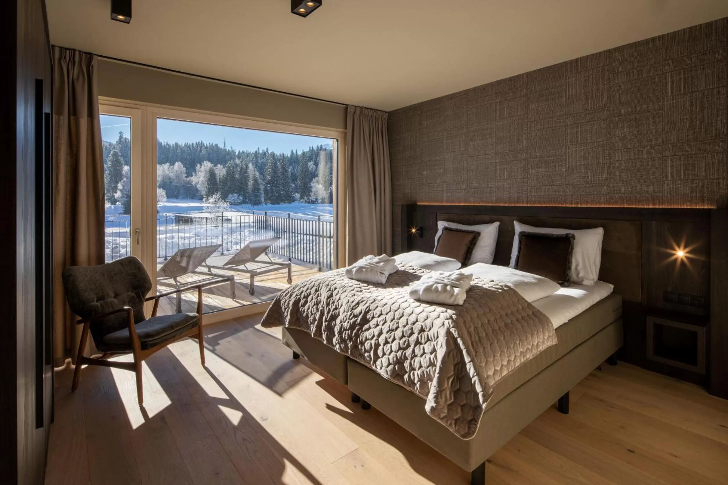 Photo of the whole room, Bed in APART Resort Westendorf