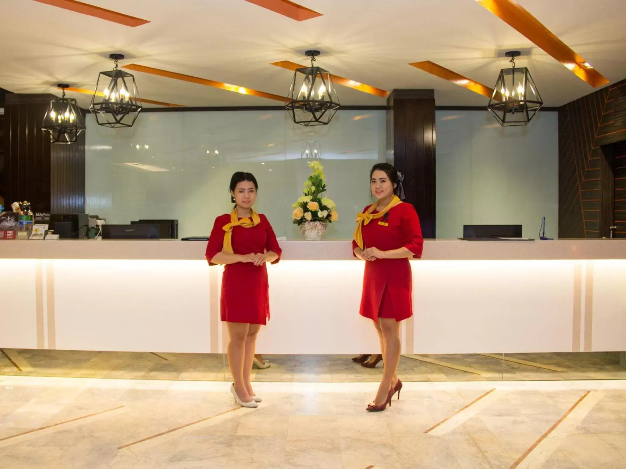 Lobby or reception in Friendlytel Hotel