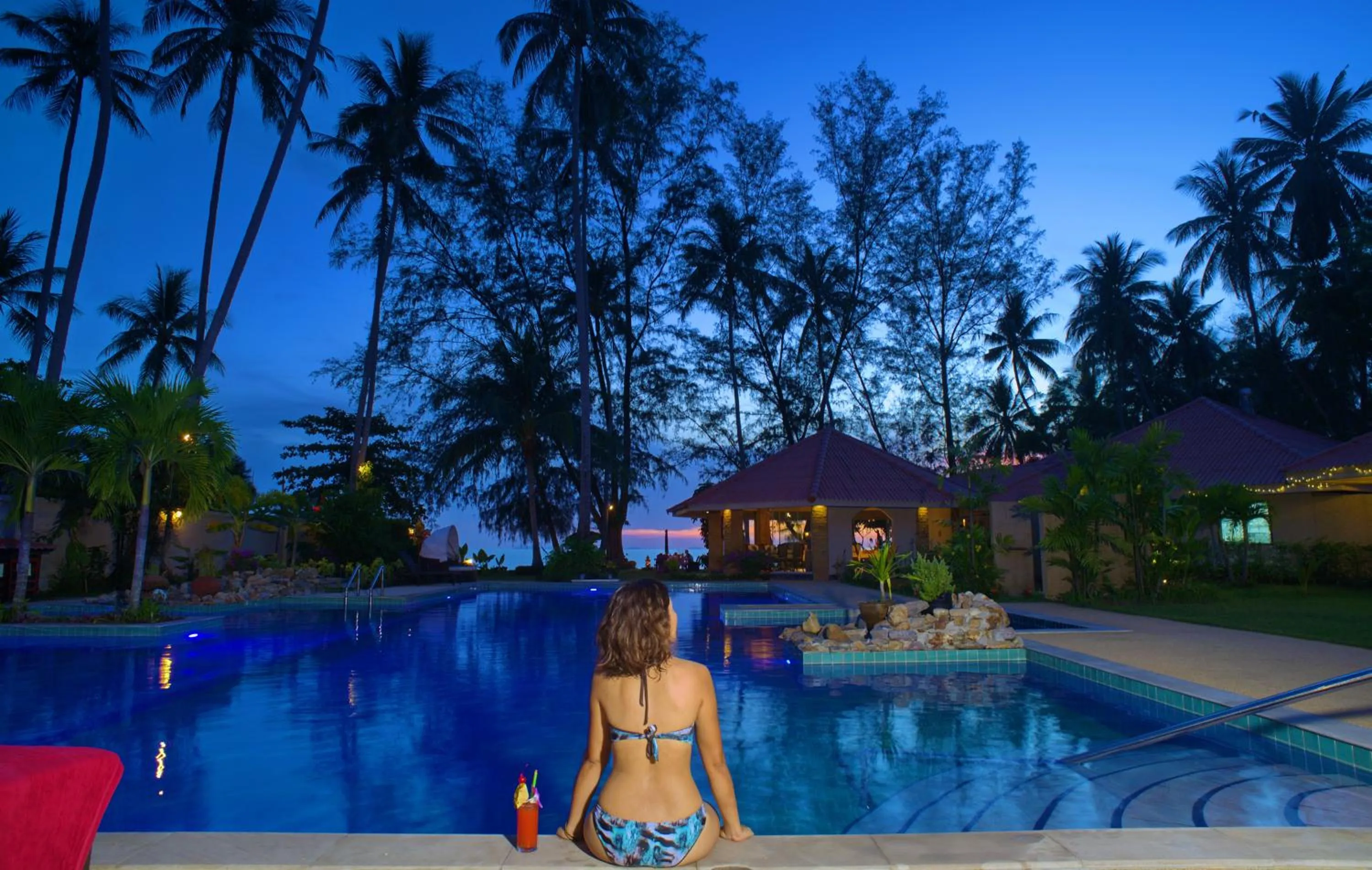 Swimming pool in The Siam Residence Boutique Resort