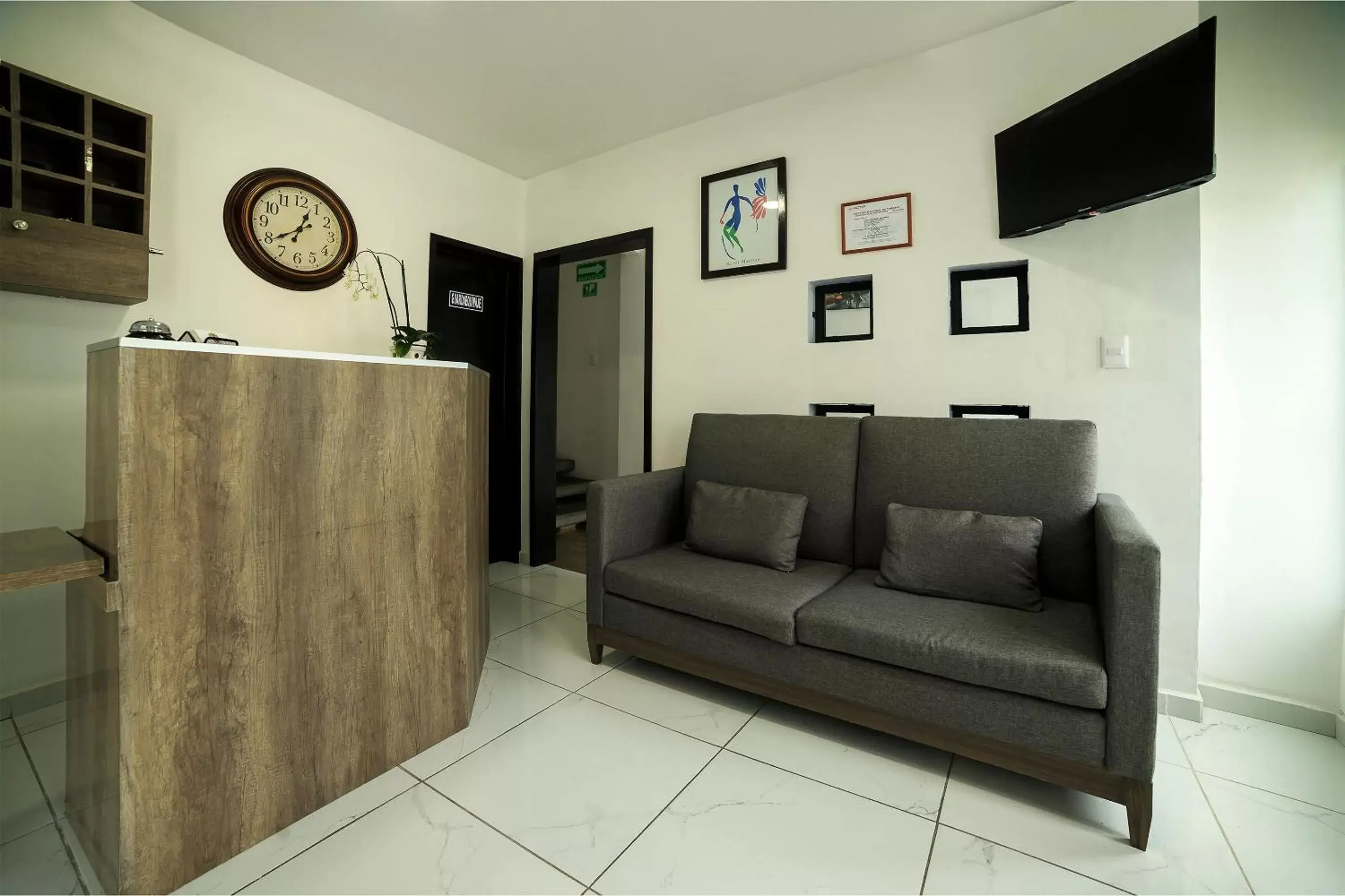 Lobby or reception, Seating Area in Capital O Hotel Boutique Las Torres