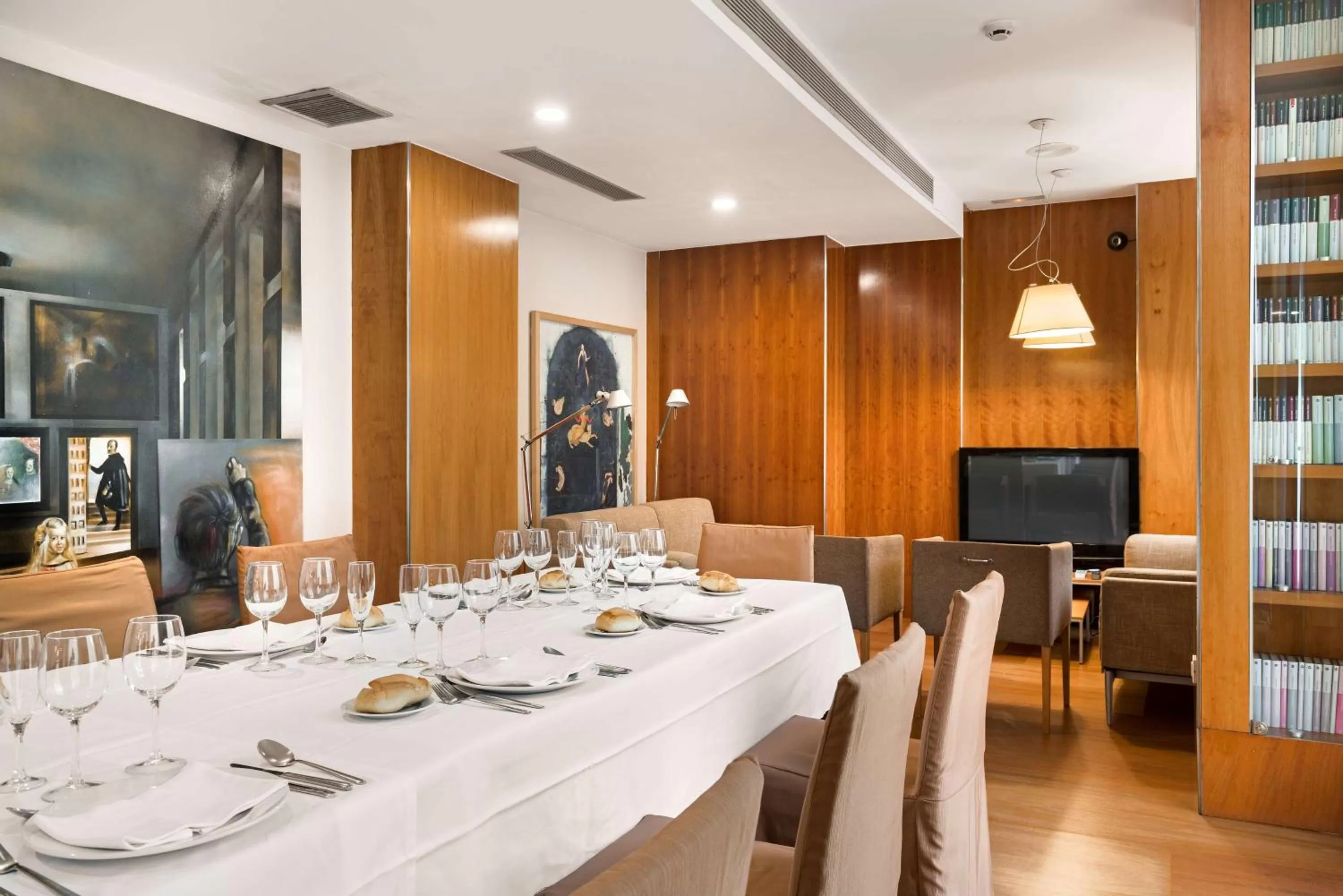 Restaurant/places to eat in NH Zamora Palacio del Duero