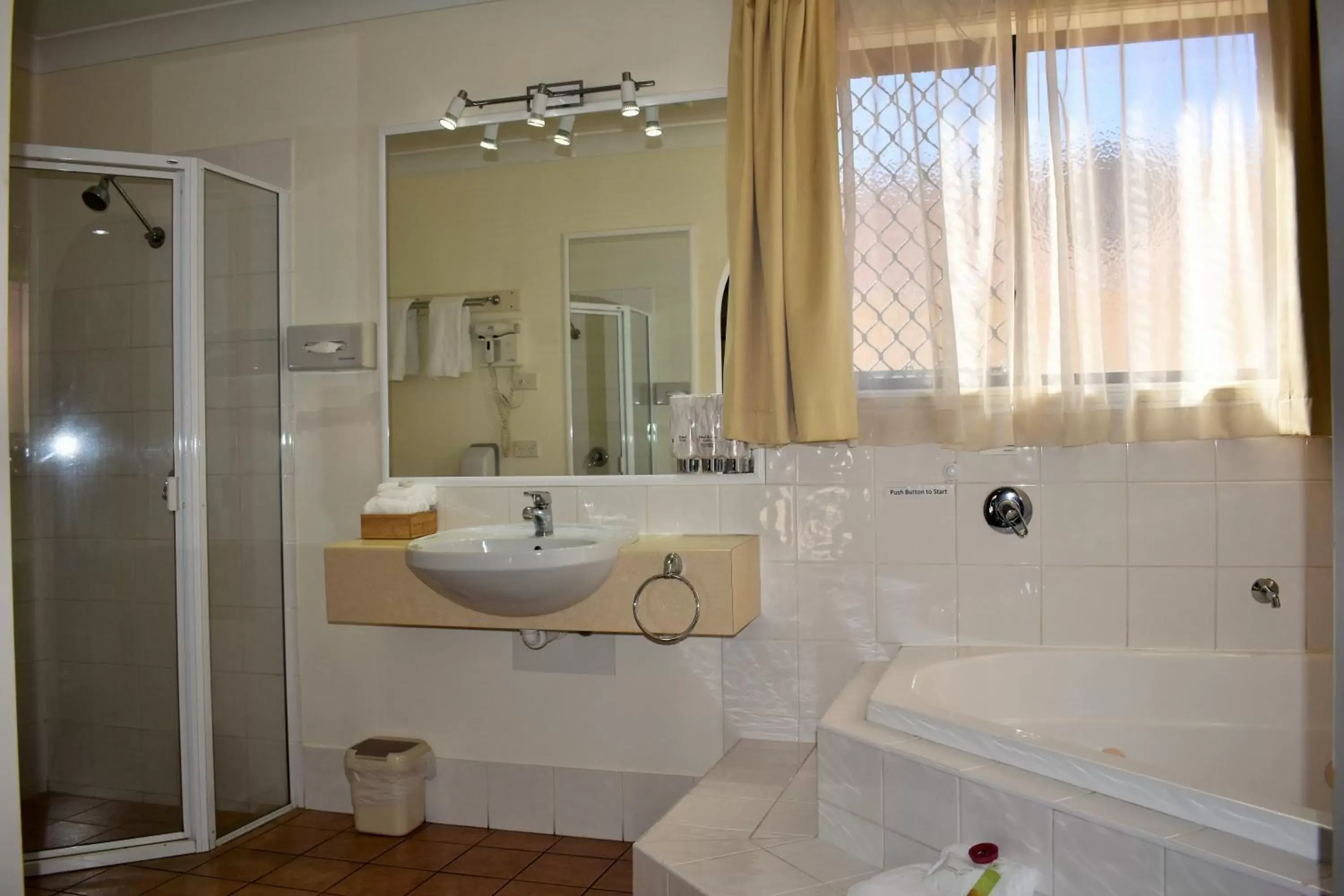 Bathroom in Best Western Tuscany on Tor Motor Inn