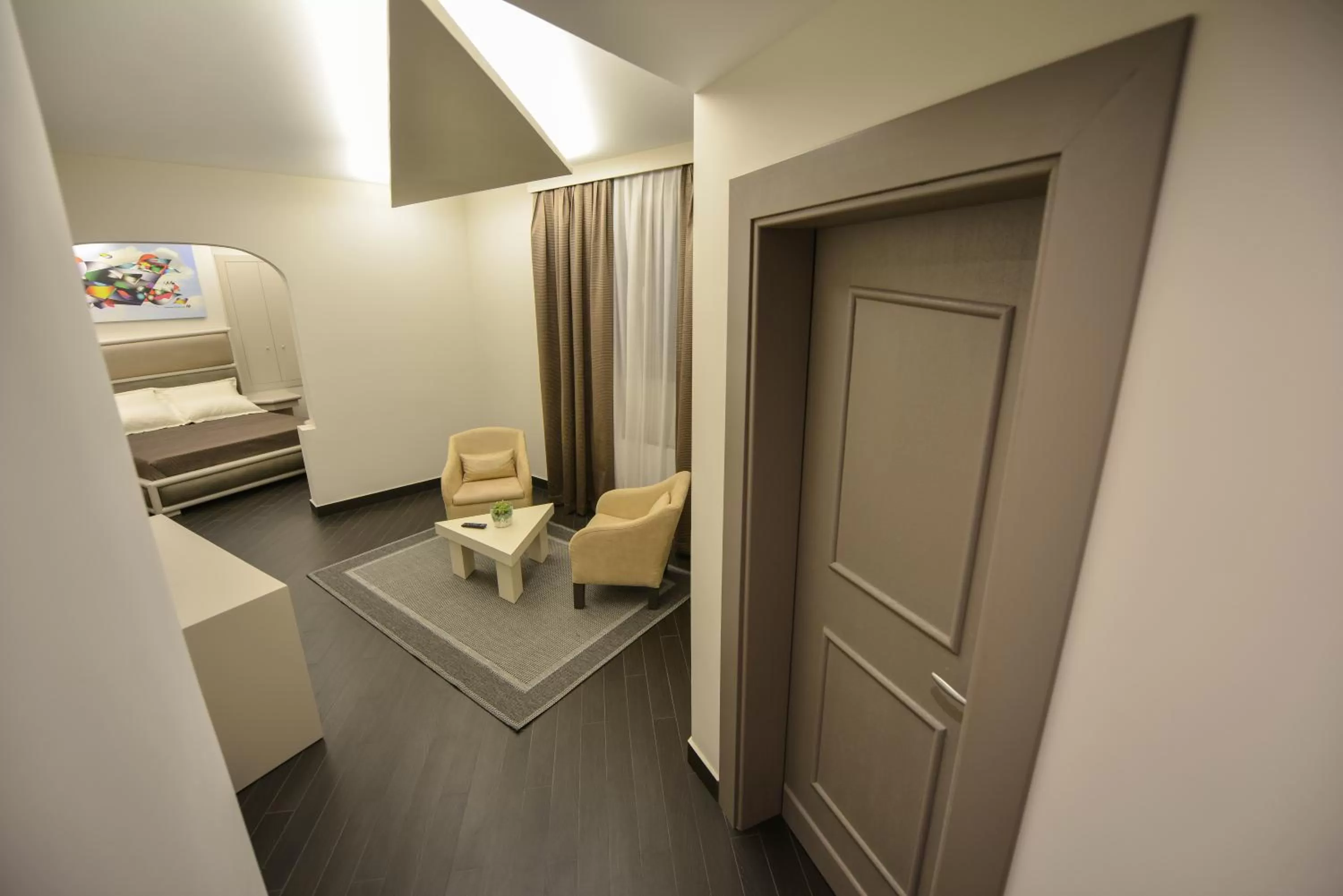 Bed in Petit Hotel Elita