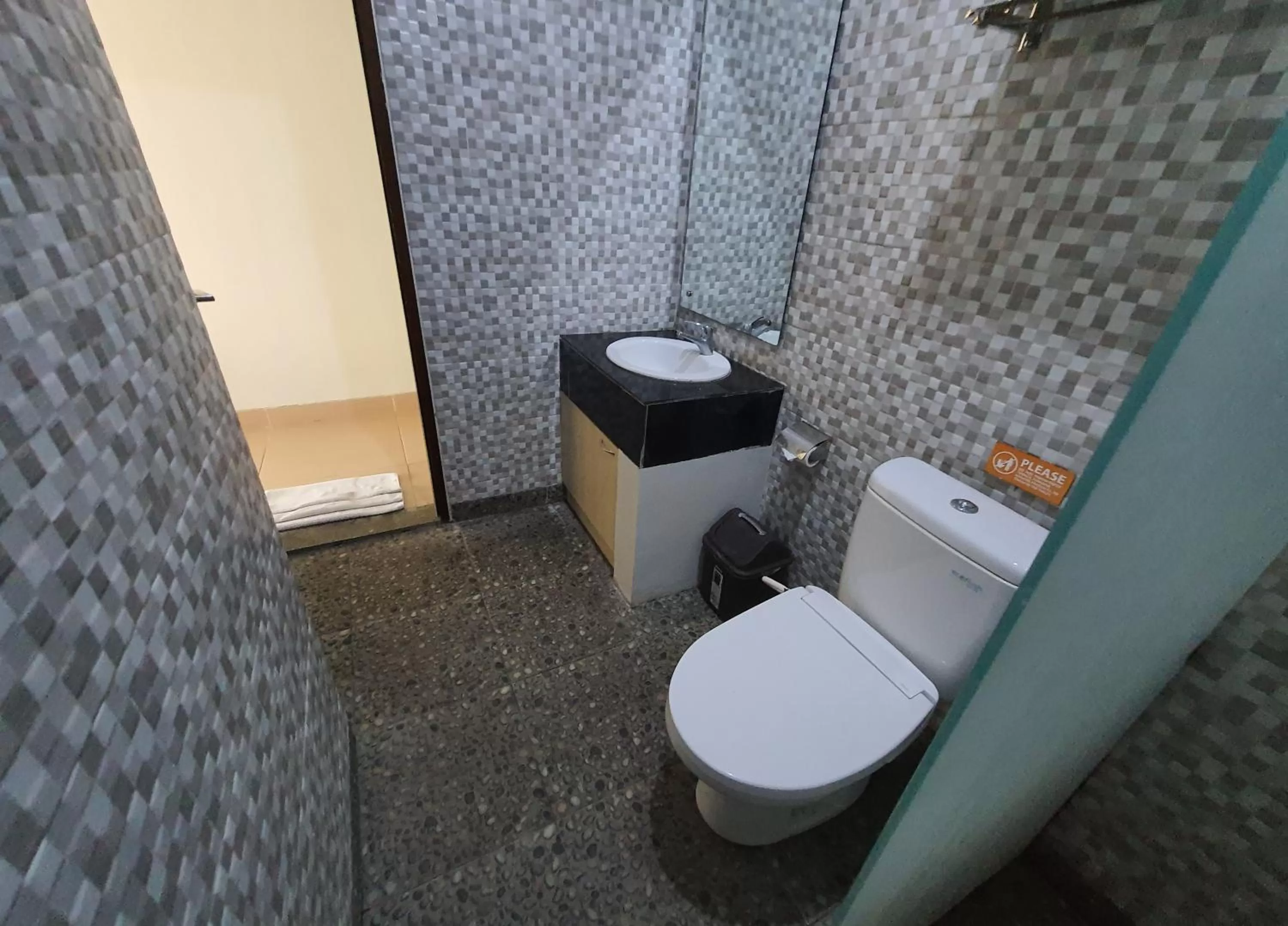 Shower in Tropico Jimbaran Bali