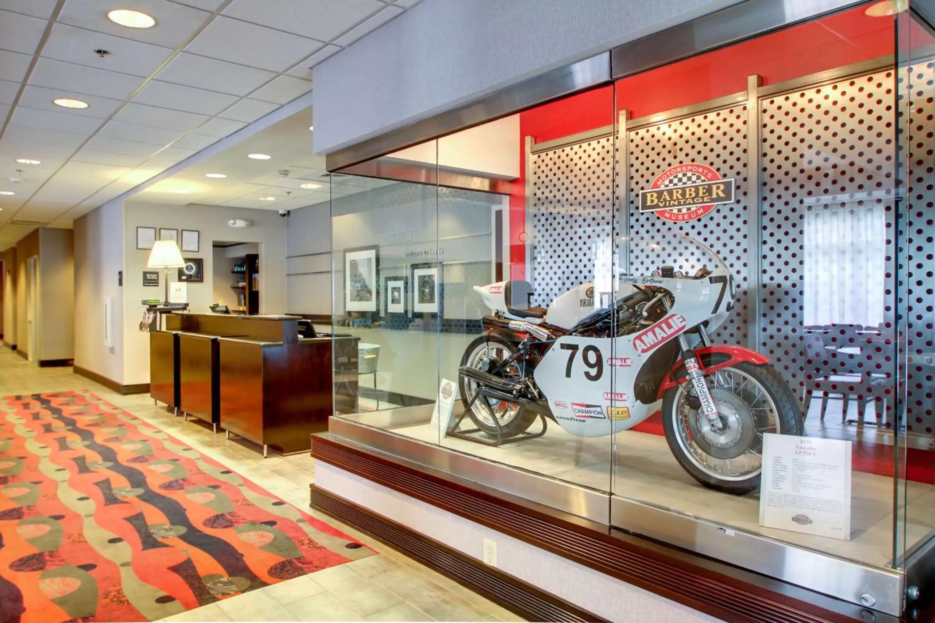 Lobby or reception in Hampton Inn Birmingham/Leeds