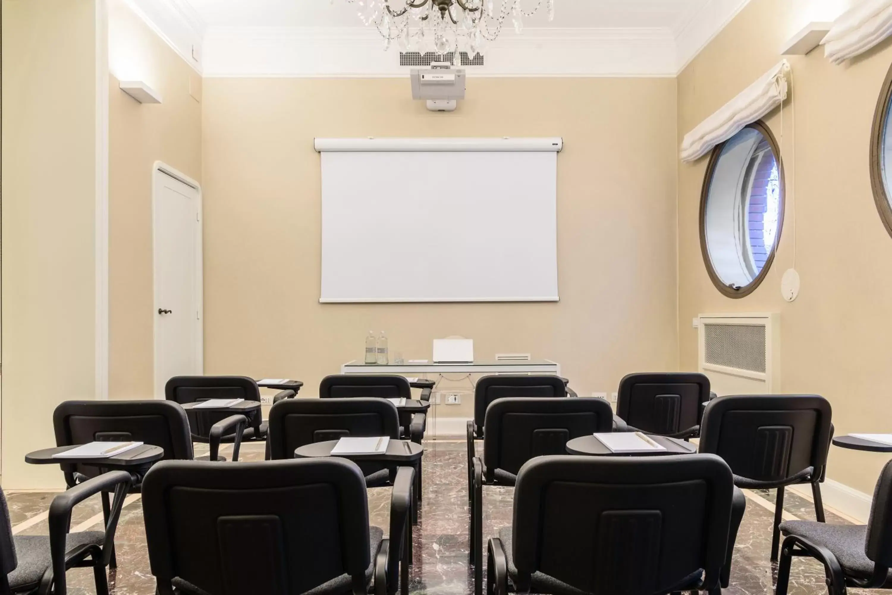 Meeting/conference room in Hotel Tiziano - Gruppo Mini Hotel