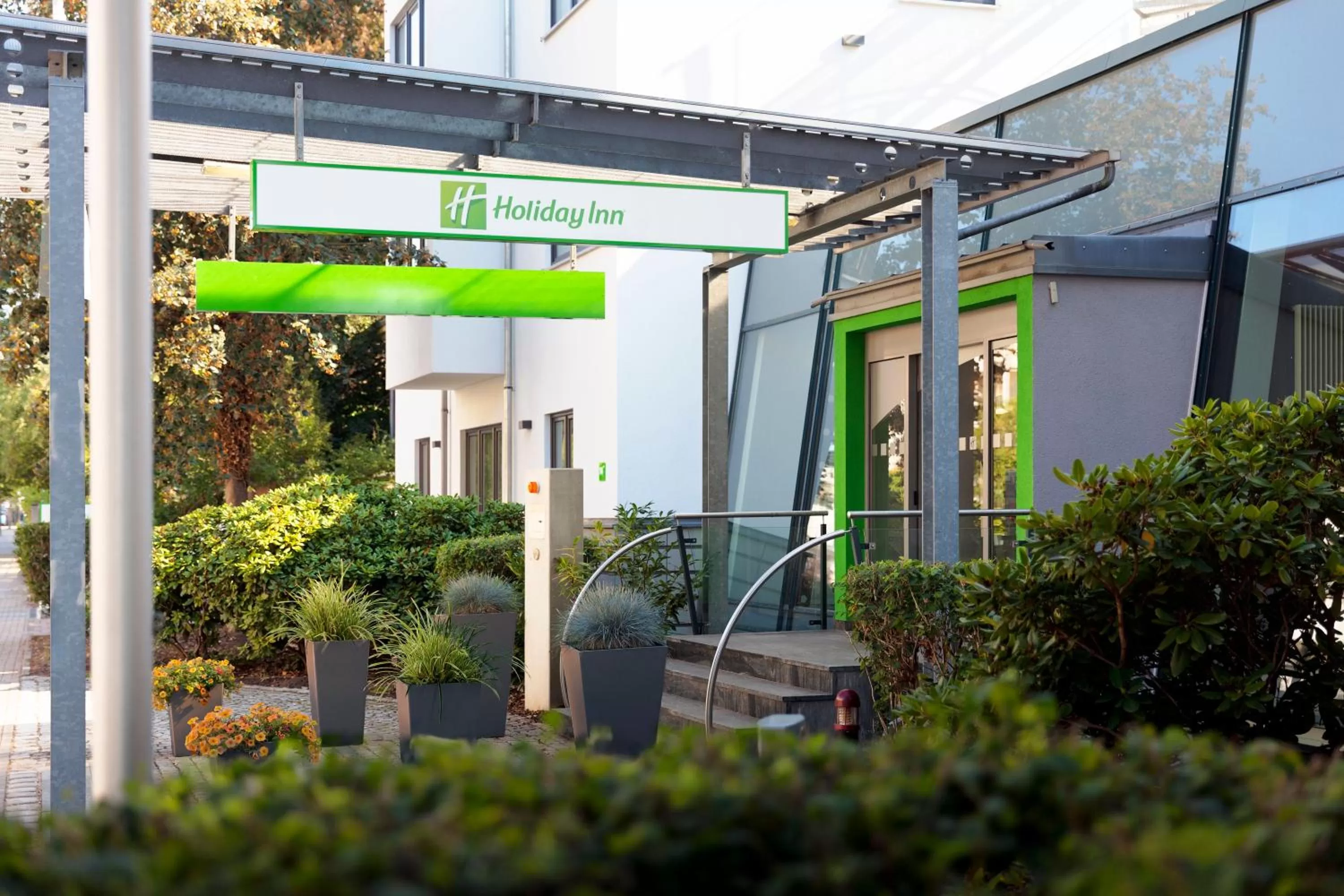 Property Building in Holiday Inn Dresden - City South, an IHG Hotel