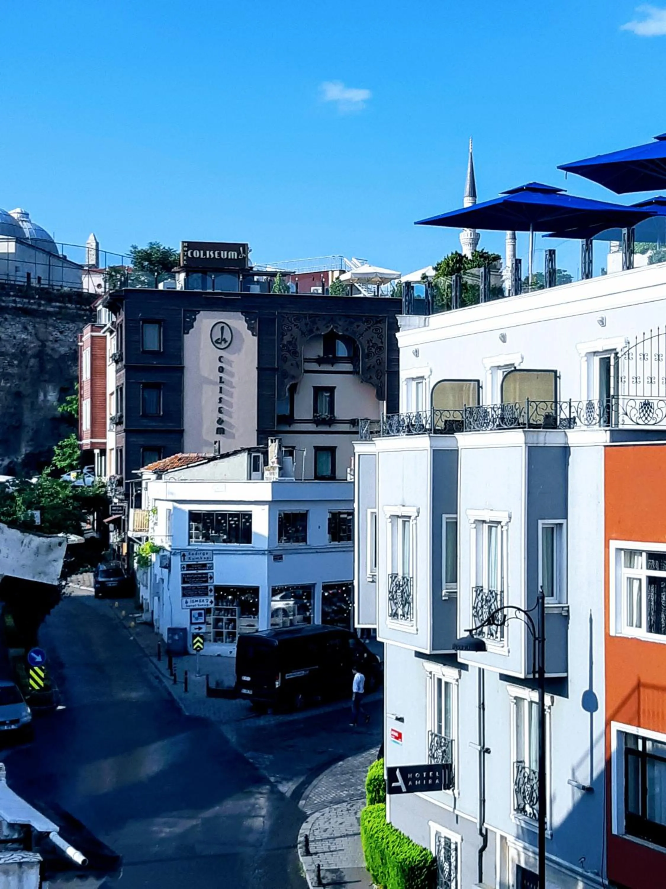 Nearby landmark in Walnut Shell Hotel