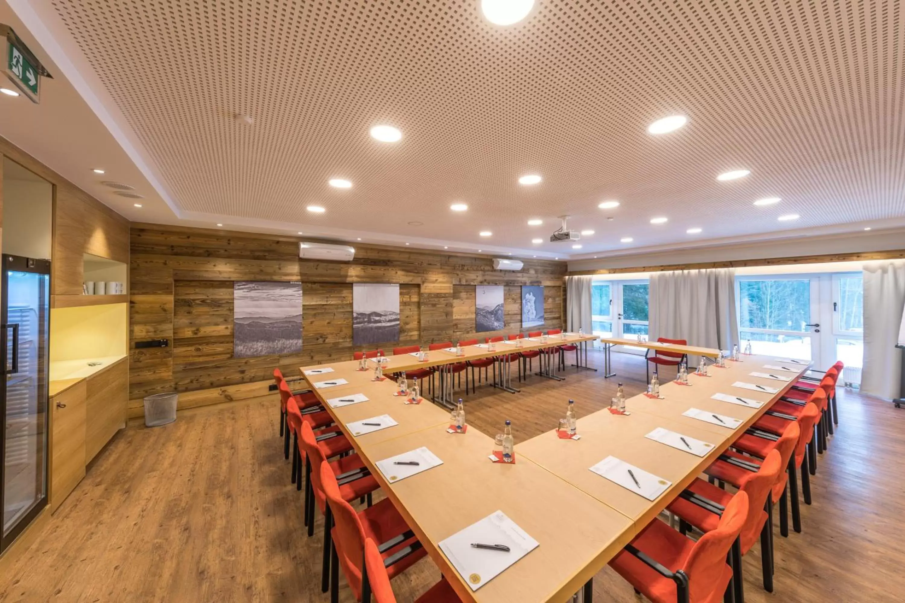 Meeting/conference room in MONDI Resort und Chalet Oberstaufen