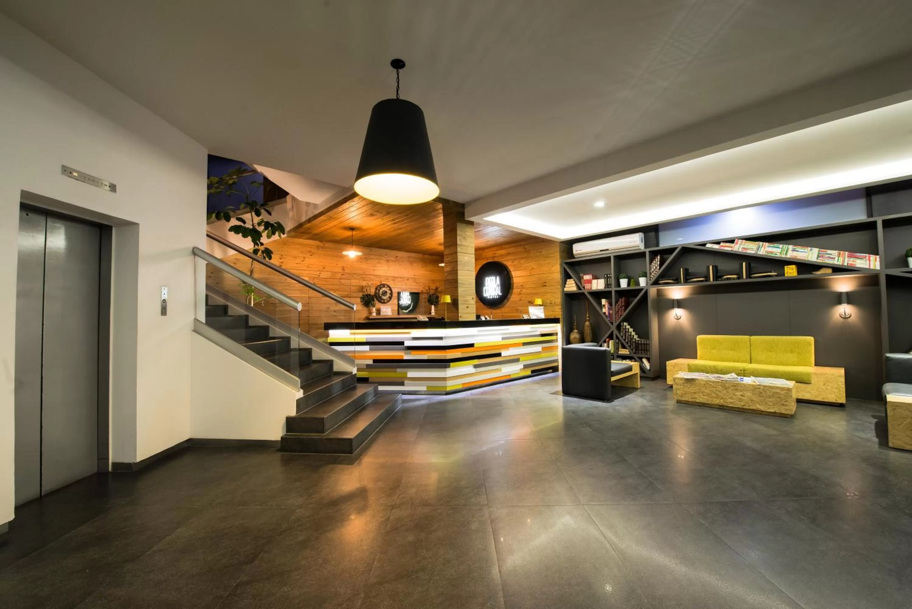 Lobby or reception in Hotel Perla Central