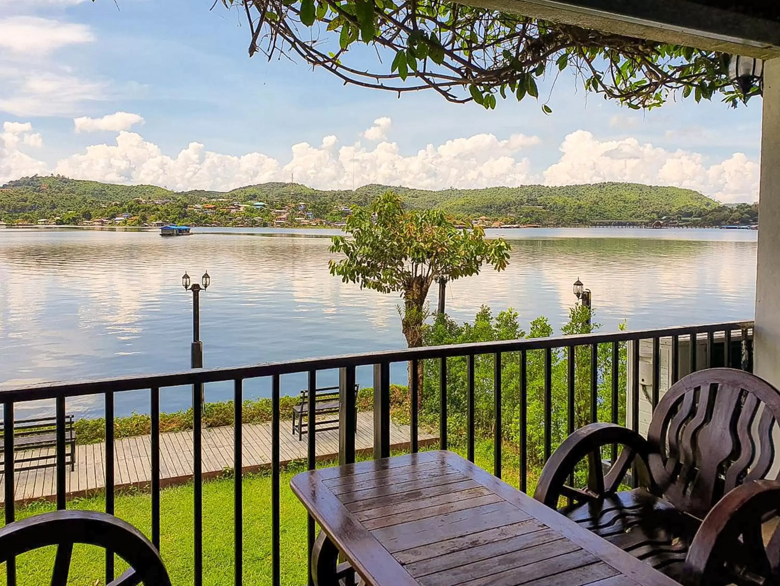 View (from property/room), River View in Phornpailin Riverside Resort