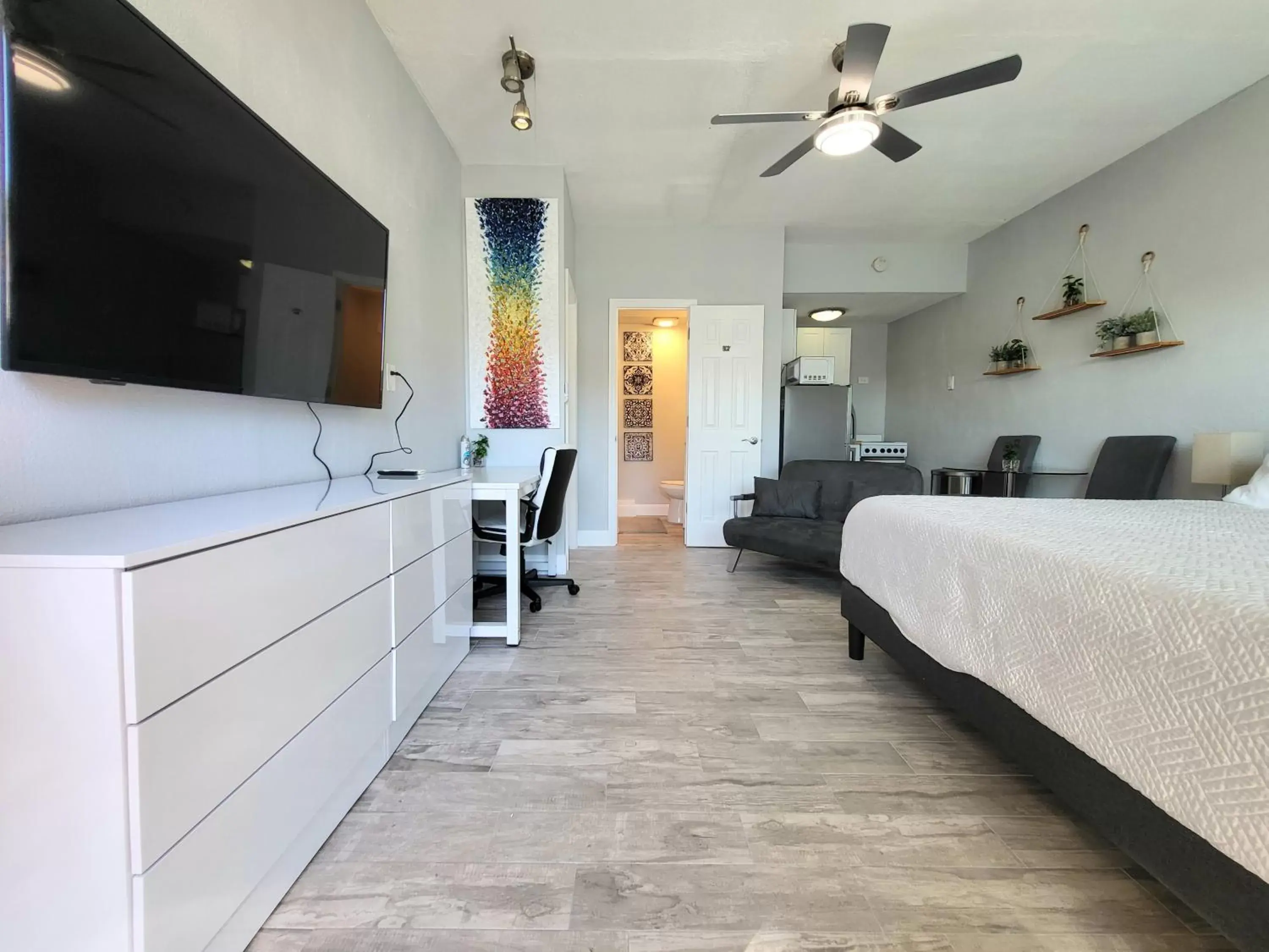 King Studio with Sofa Bed in Barefoot mailman motel King Studio with Sofa Bed in Barefoot mailman motel