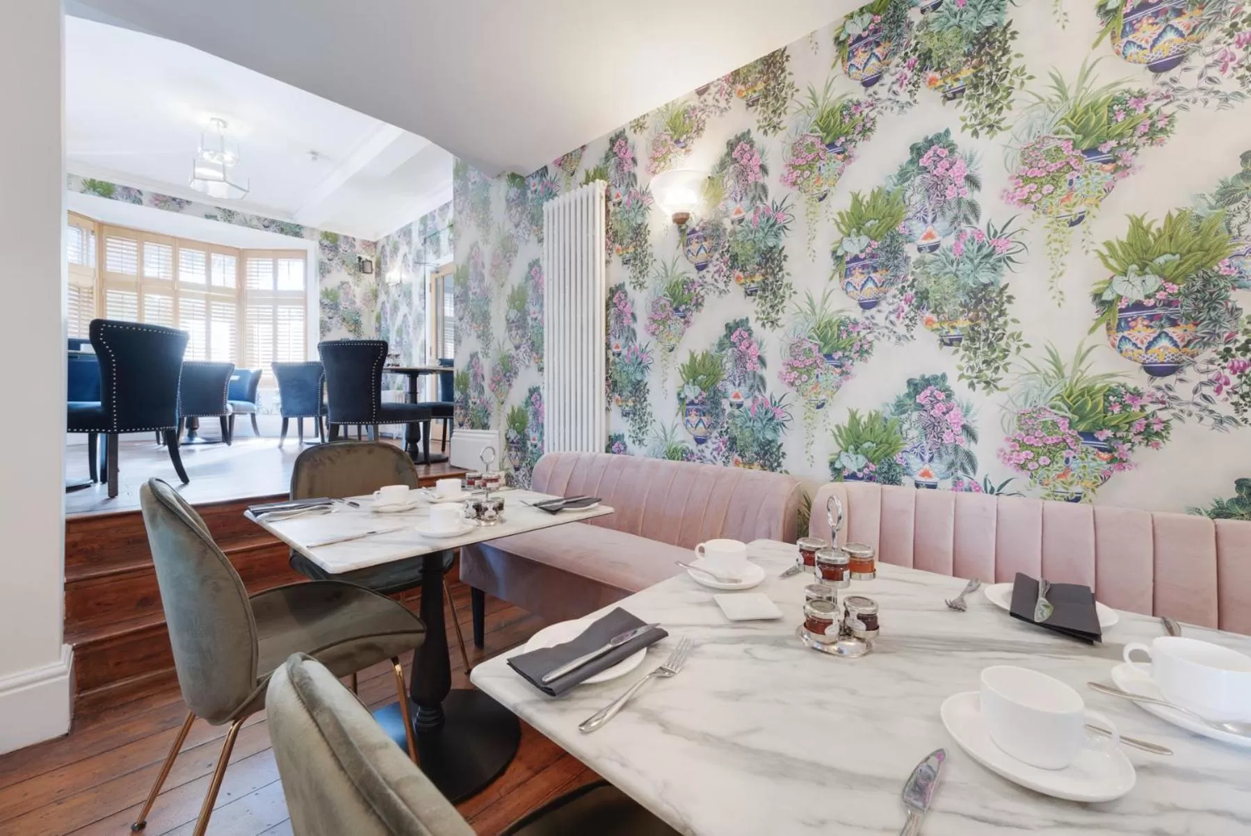 Restaurant/places to eat in Florence Gardens Boutique Hotel and Restaurant