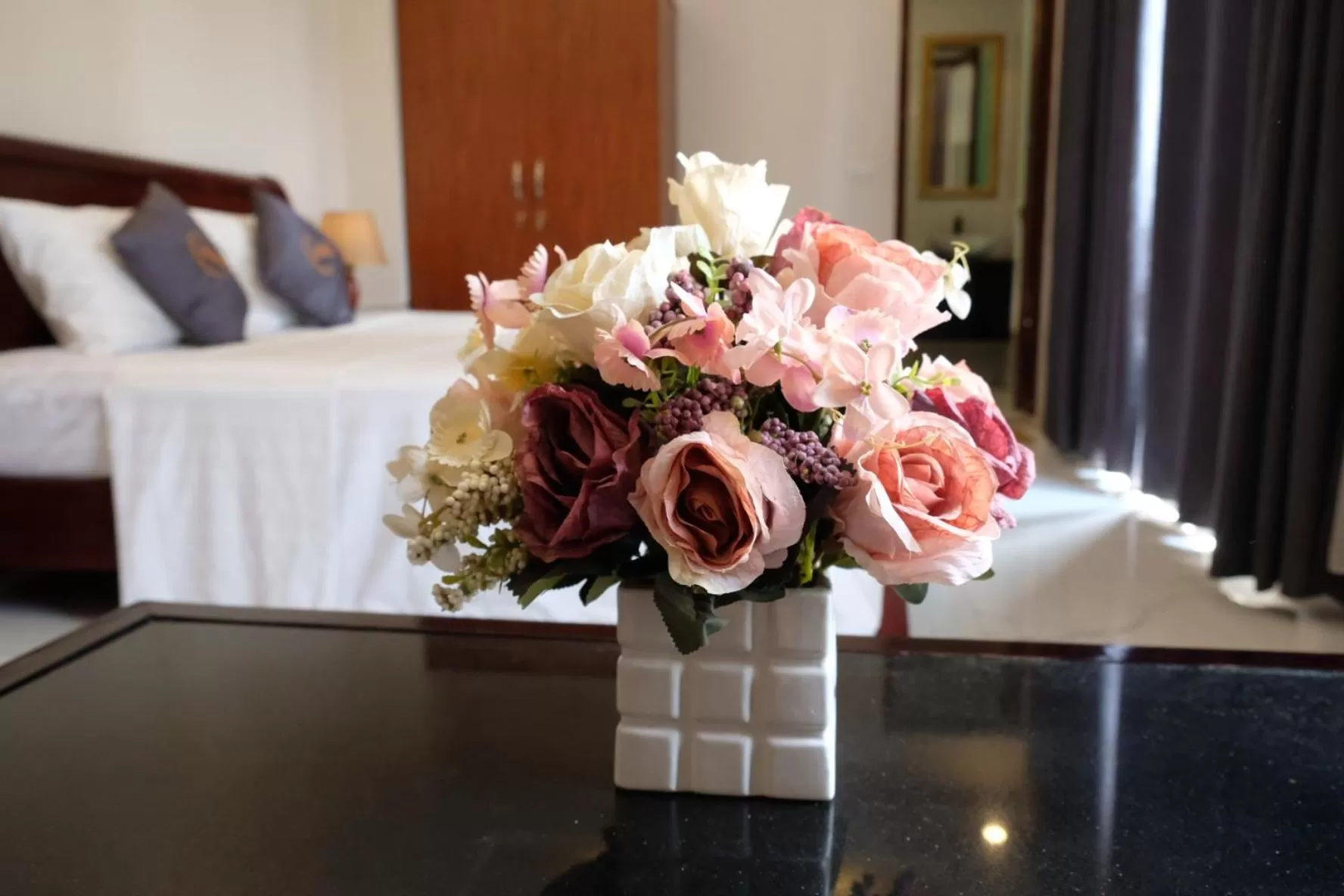 Bed in Aisha HOTELS and APARTMENTS