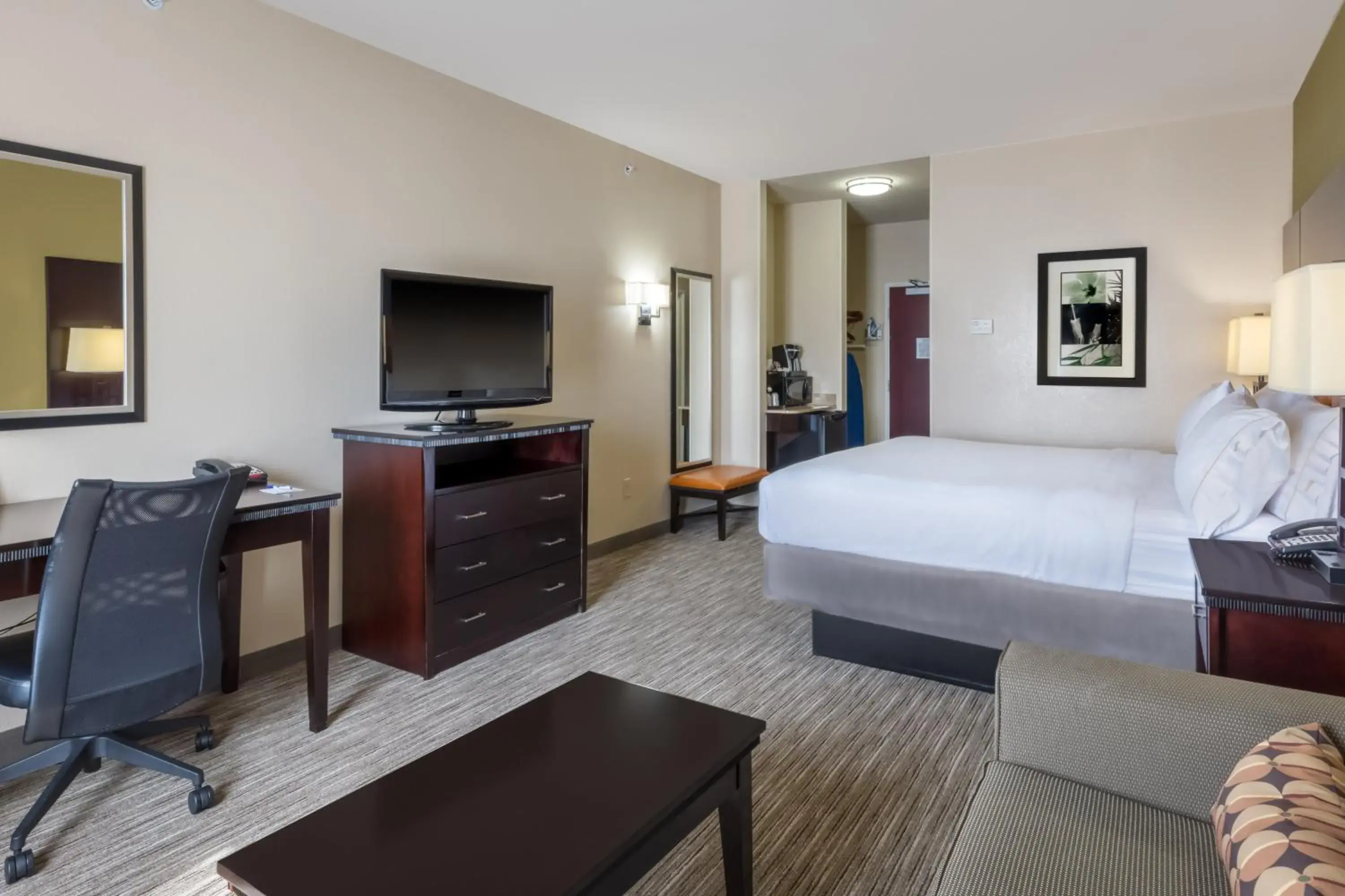 Photo of the whole room, TV/Entertainment Center in Holiday Inn Express Hotel & Suites Dallas West