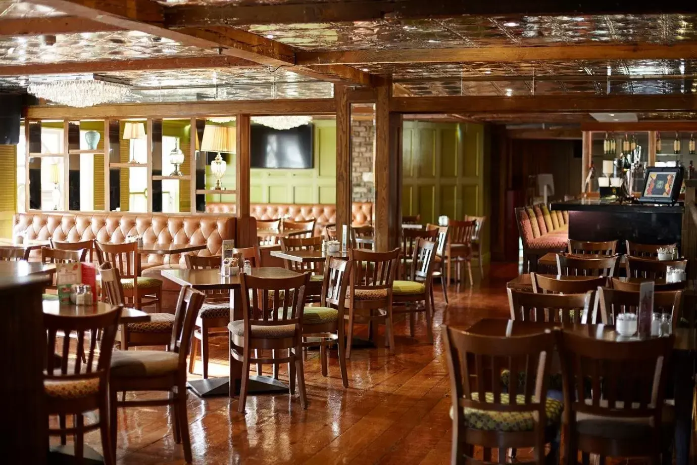 Lounge or bar, Restaurant/Places to Eat in Dinn Rí Hotel