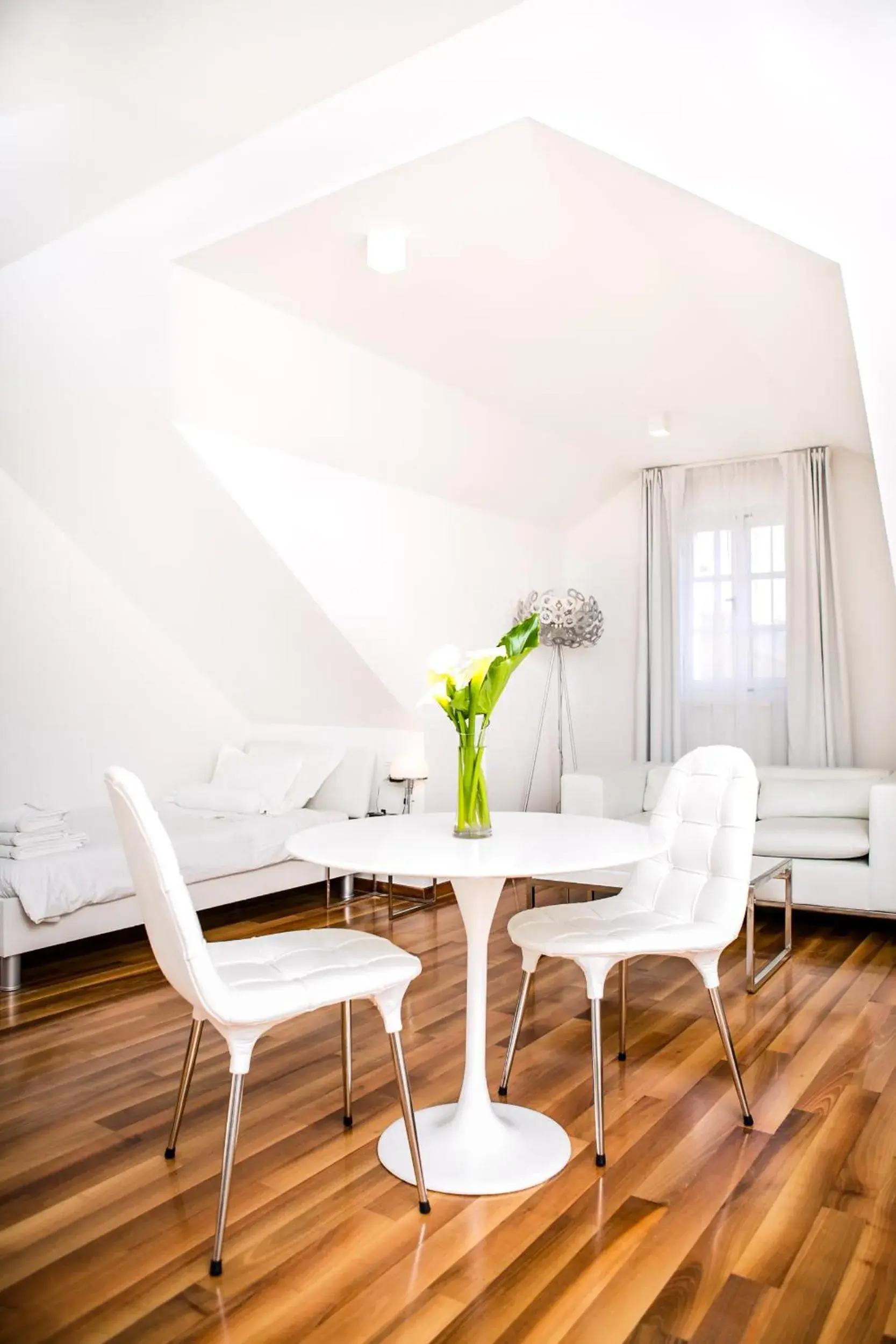 Seating Area in Divota Apartment Hotel