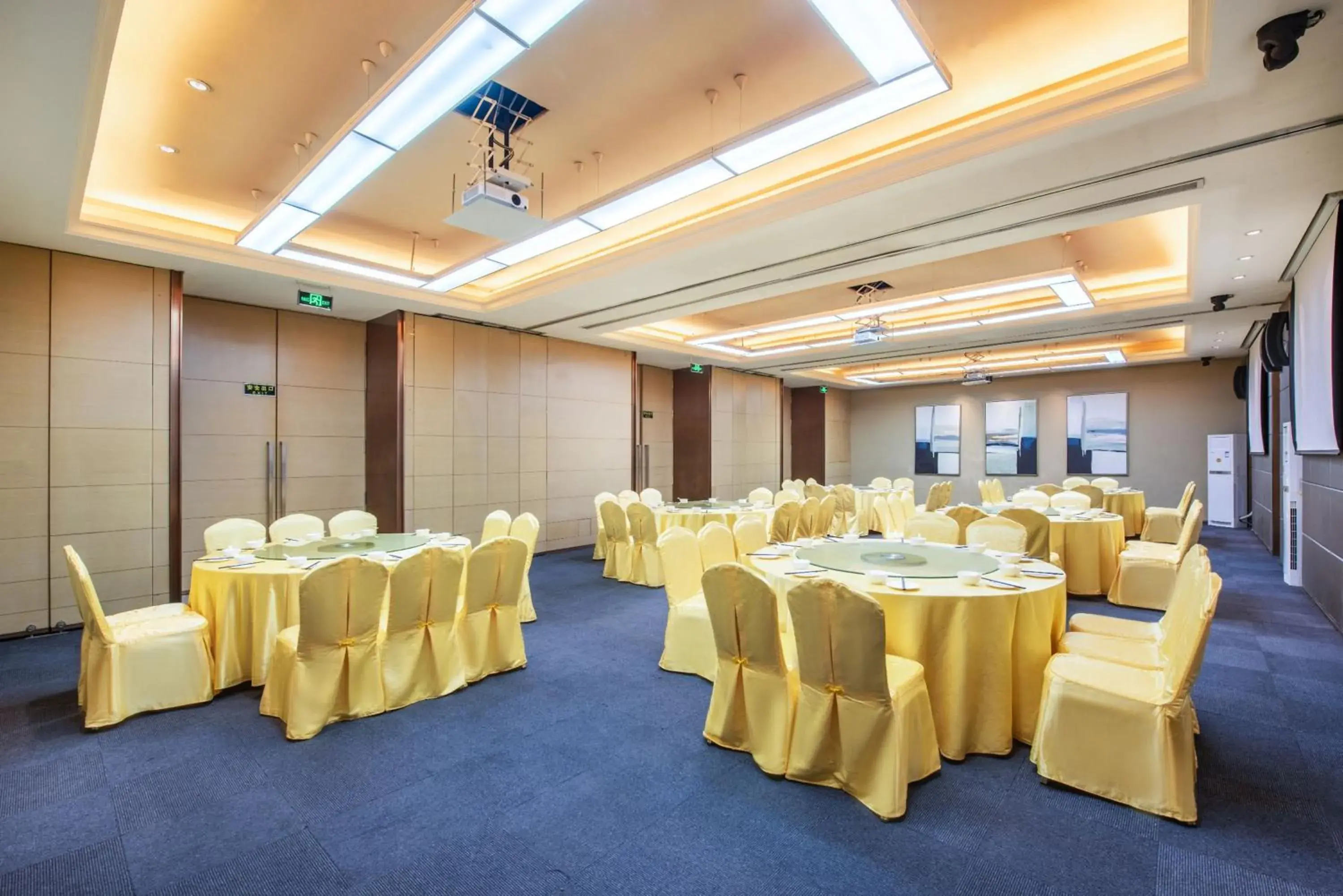 Banquet/Function facilities, Banquet Facilities in Holiday Inn Express Shenyang Golden Corridor, an IHG Hotel