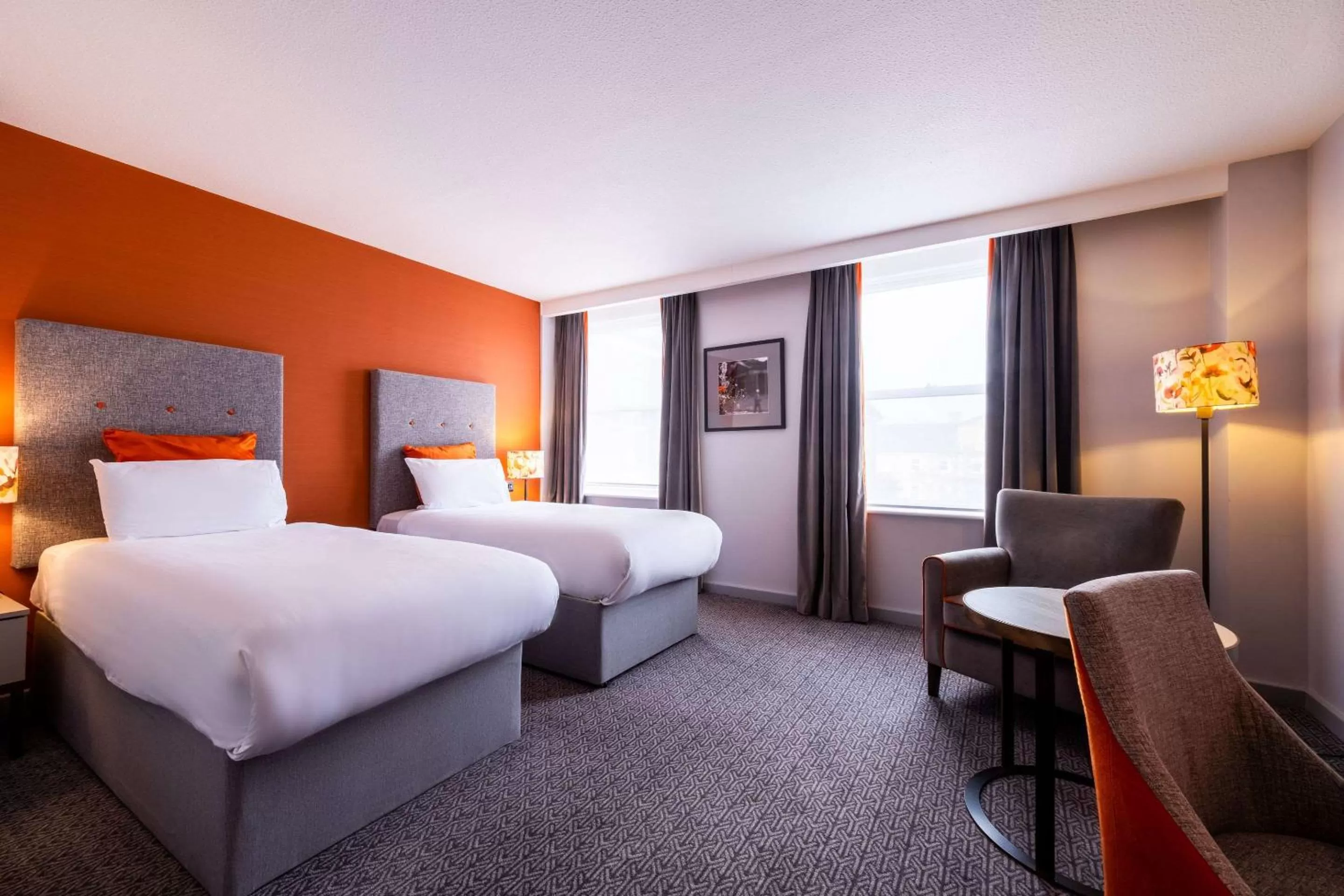 Photo of the whole room, Bed in Cedar Court Hotel Harrogate